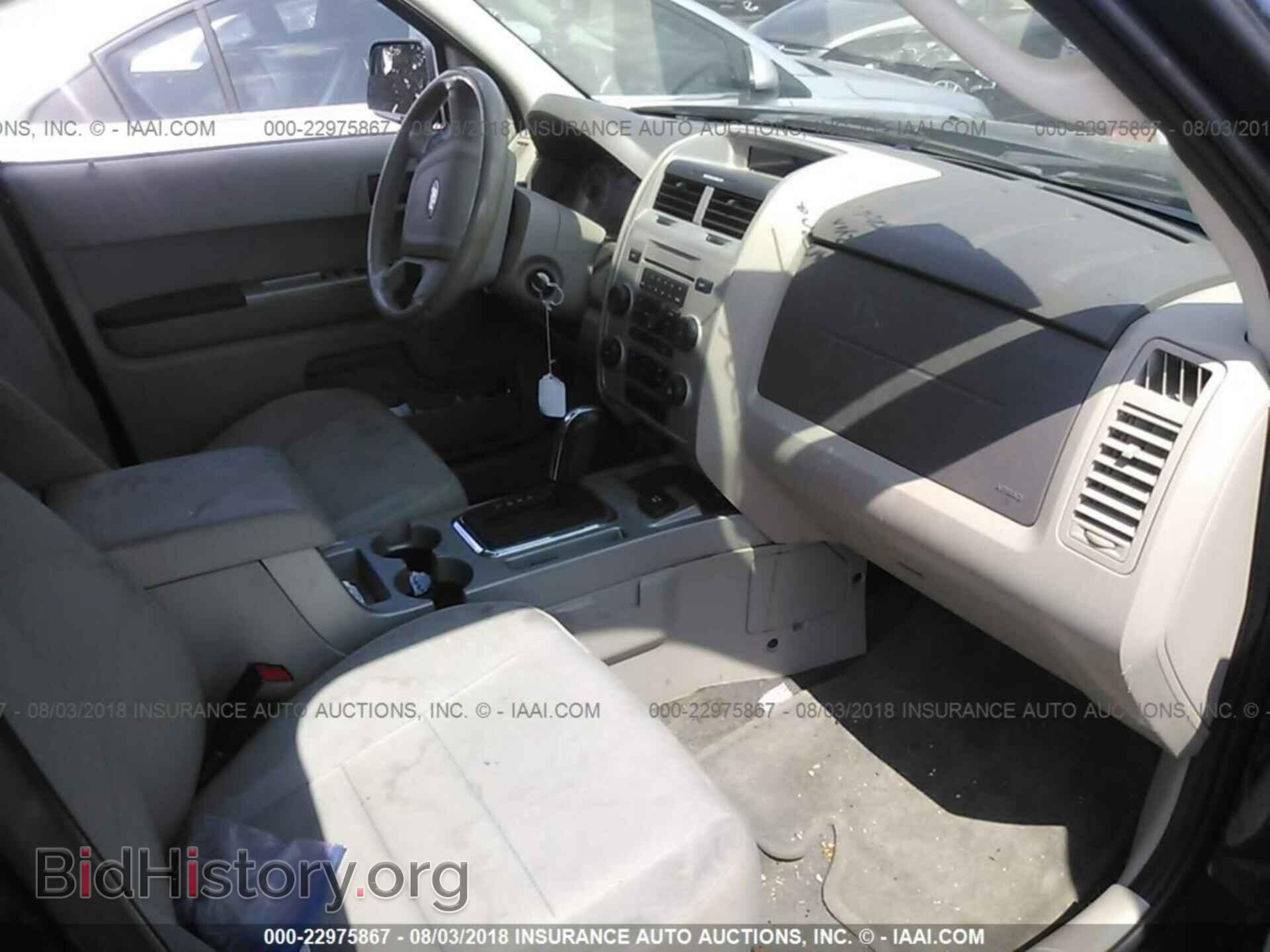 2011 Ford Escape - VIN: 1FMCU4K36BKB61519 - Фото 5