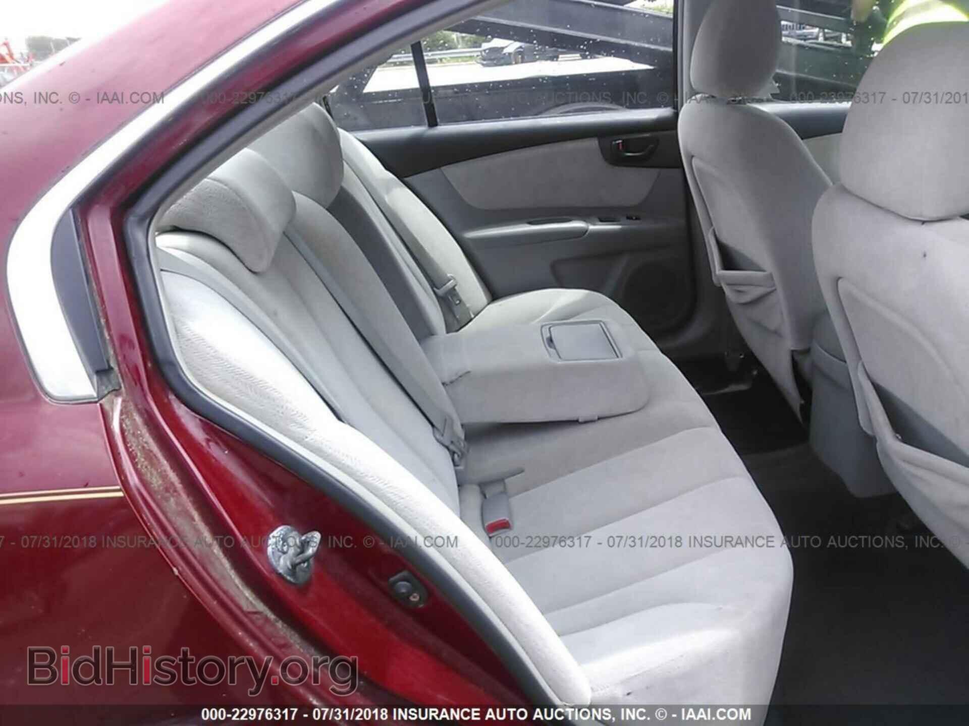 2007 KIA OPTIMA - VIN: KNAGE123775118103 - Фото 8