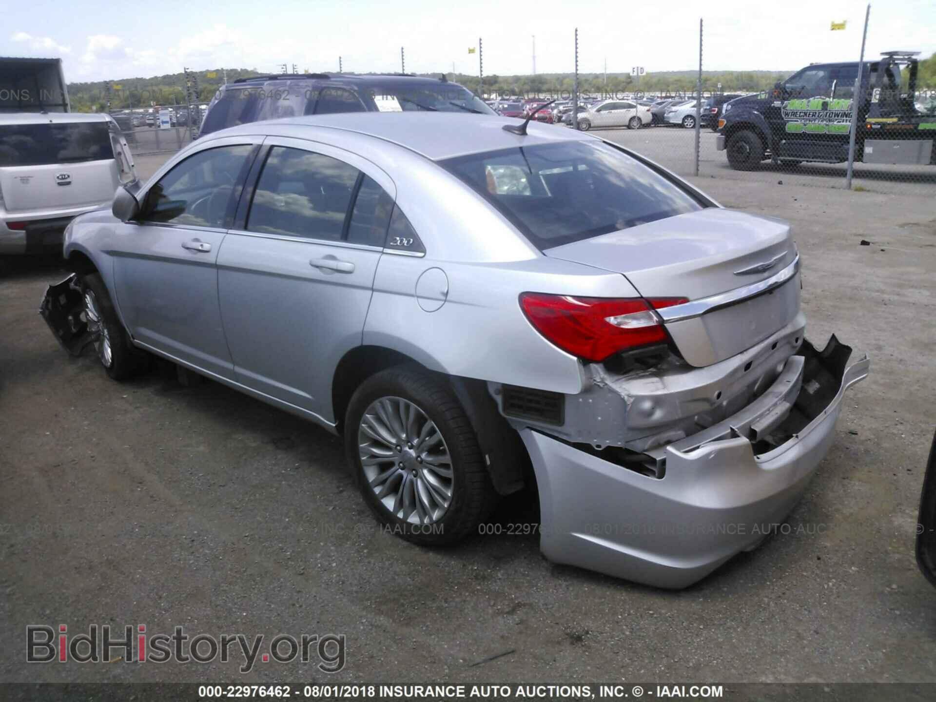 2012 Chrysler 200 - VIN: 1C3CCBAB3CN256788 - Фото 3