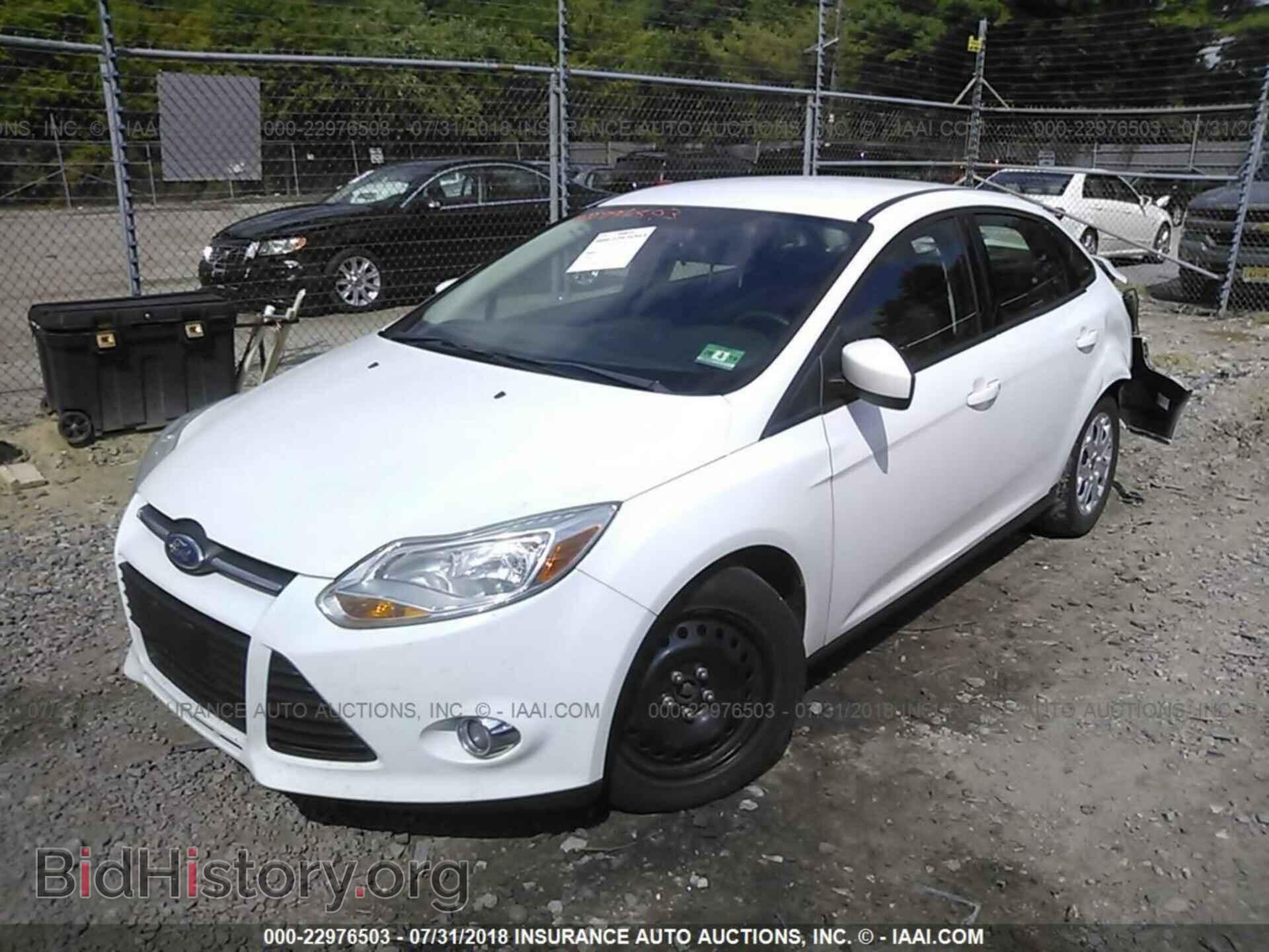 2012 Ford Focus - VIN: 1FAHP3F25CL207761 - Photo 2