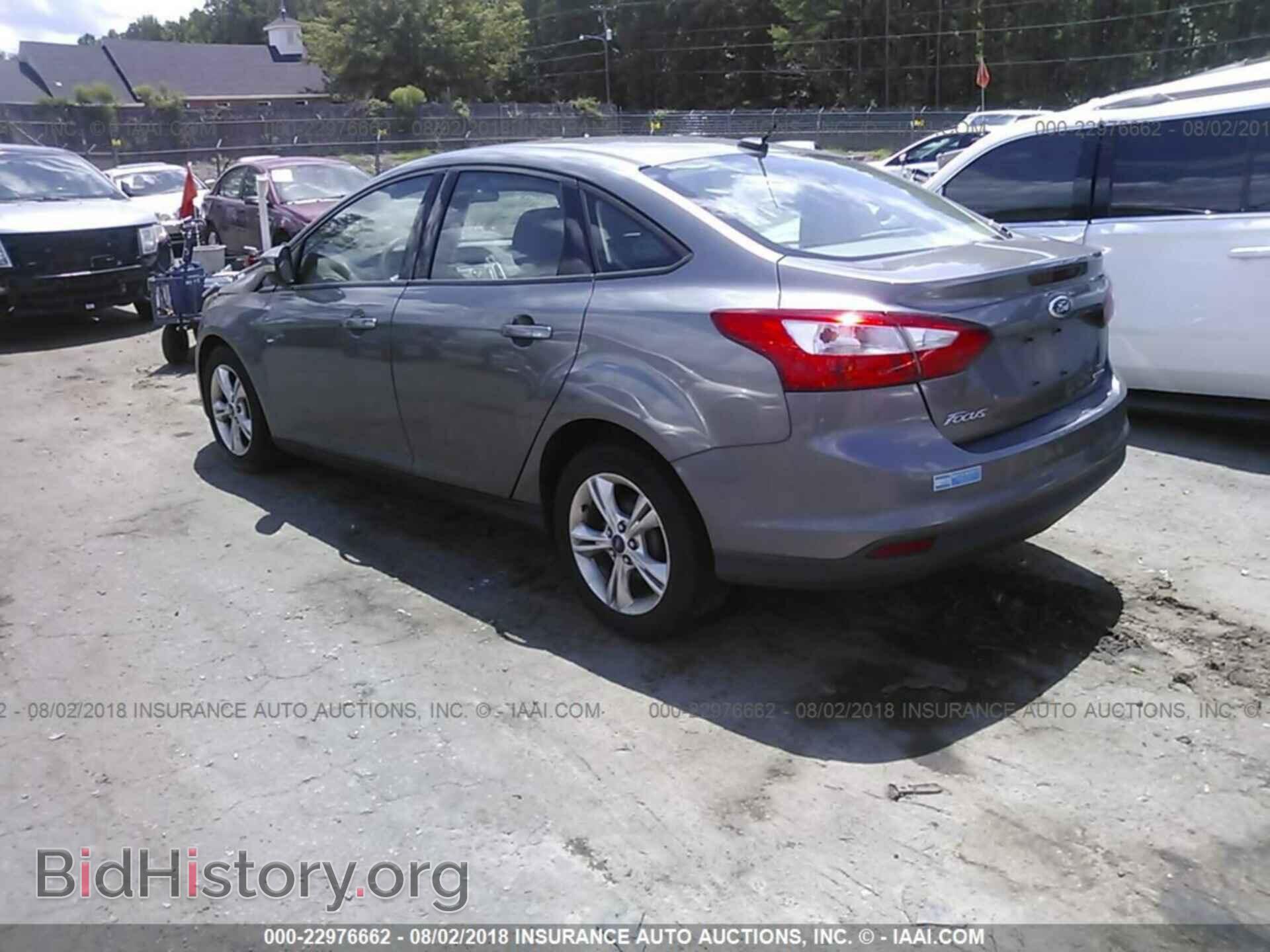 2013 Ford Focus - VIN: 1FADP3F24DL368862 - Photo 3