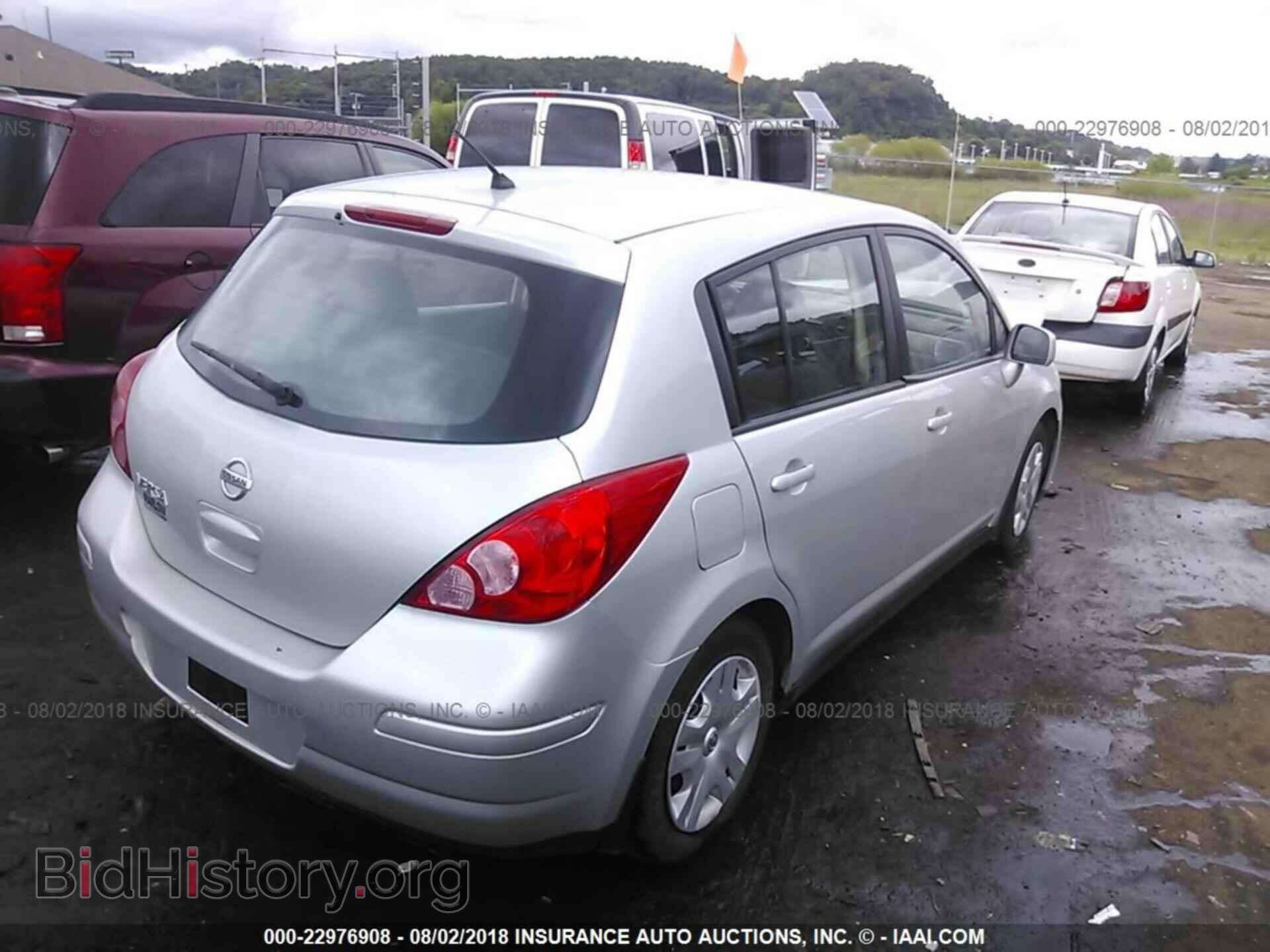 2011 Nissan Versa - VIN: 3N1BC1CP3BL472619 - Фото 4