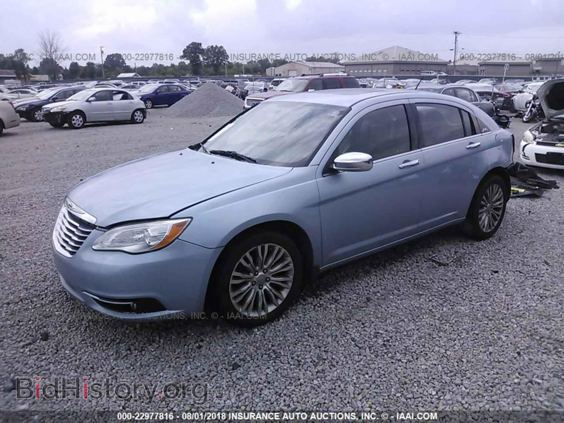 2012 Chrysler 200 - VIN: 1C3CCBCB2CN299516 - Фото 2