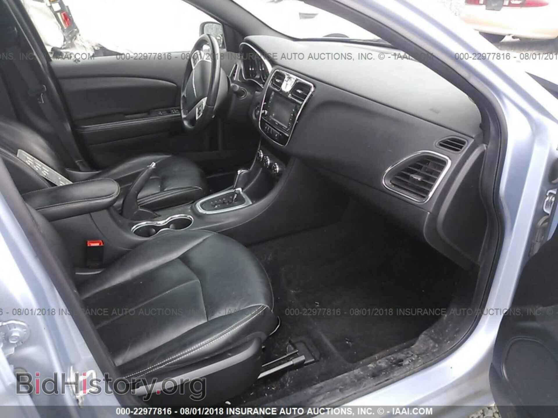 2012 Chrysler 200 - VIN: 1C3CCBCB2CN299516 - Фото 5