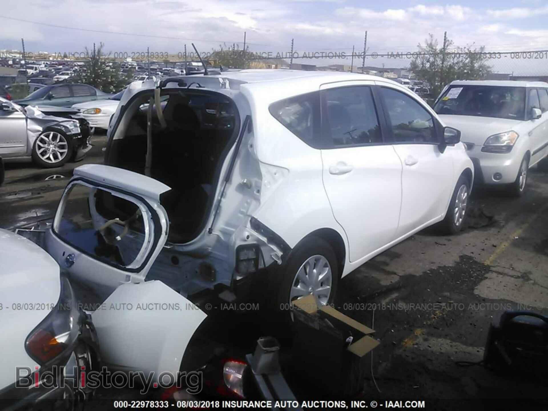 2016 Nissan Versa note - VIN: 3N1CE2CPXGL407729 - Фото 4