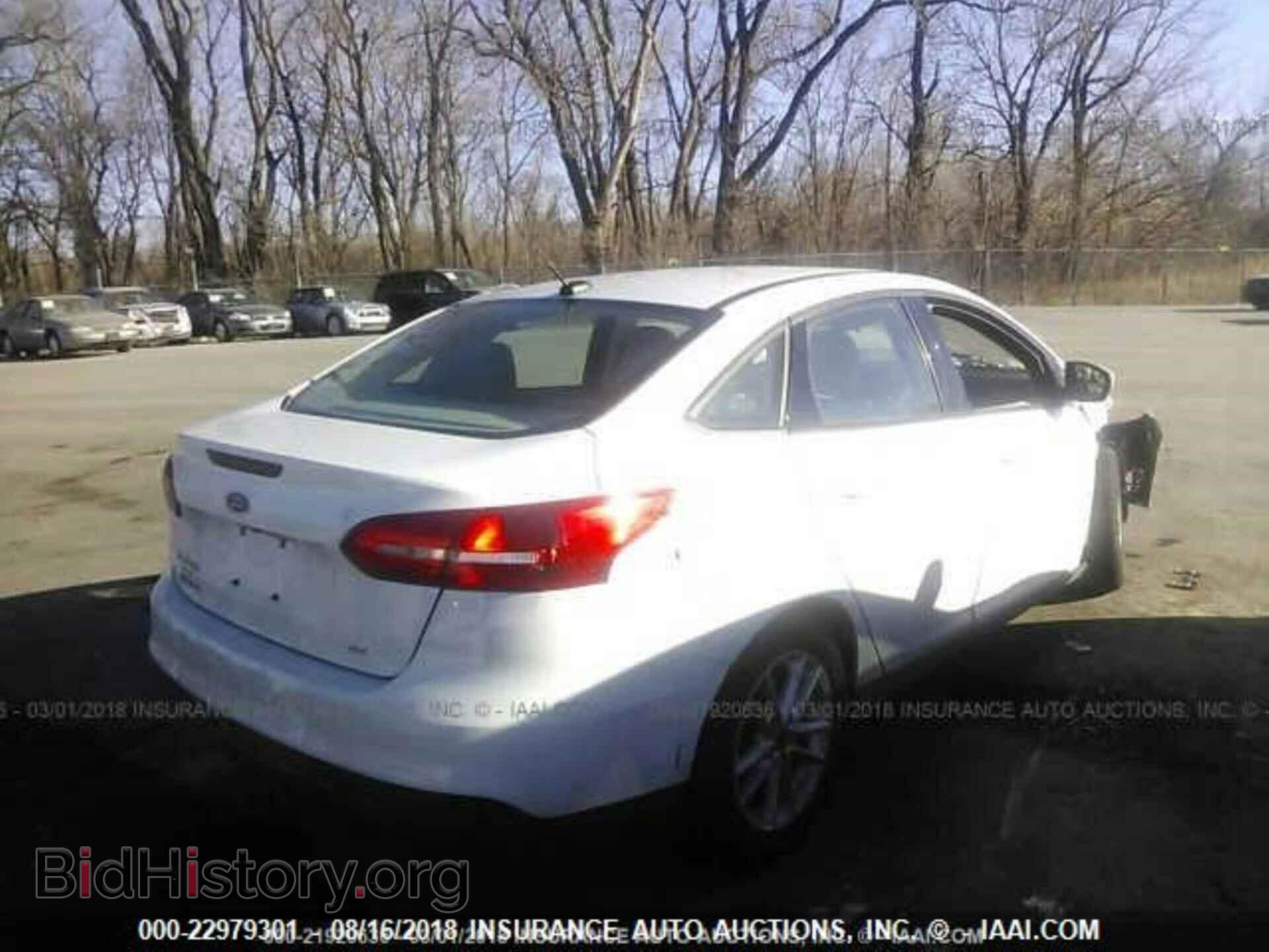2017 FORD FOCUS - VIN: 1FADP3F29HL205193 - Photo 4