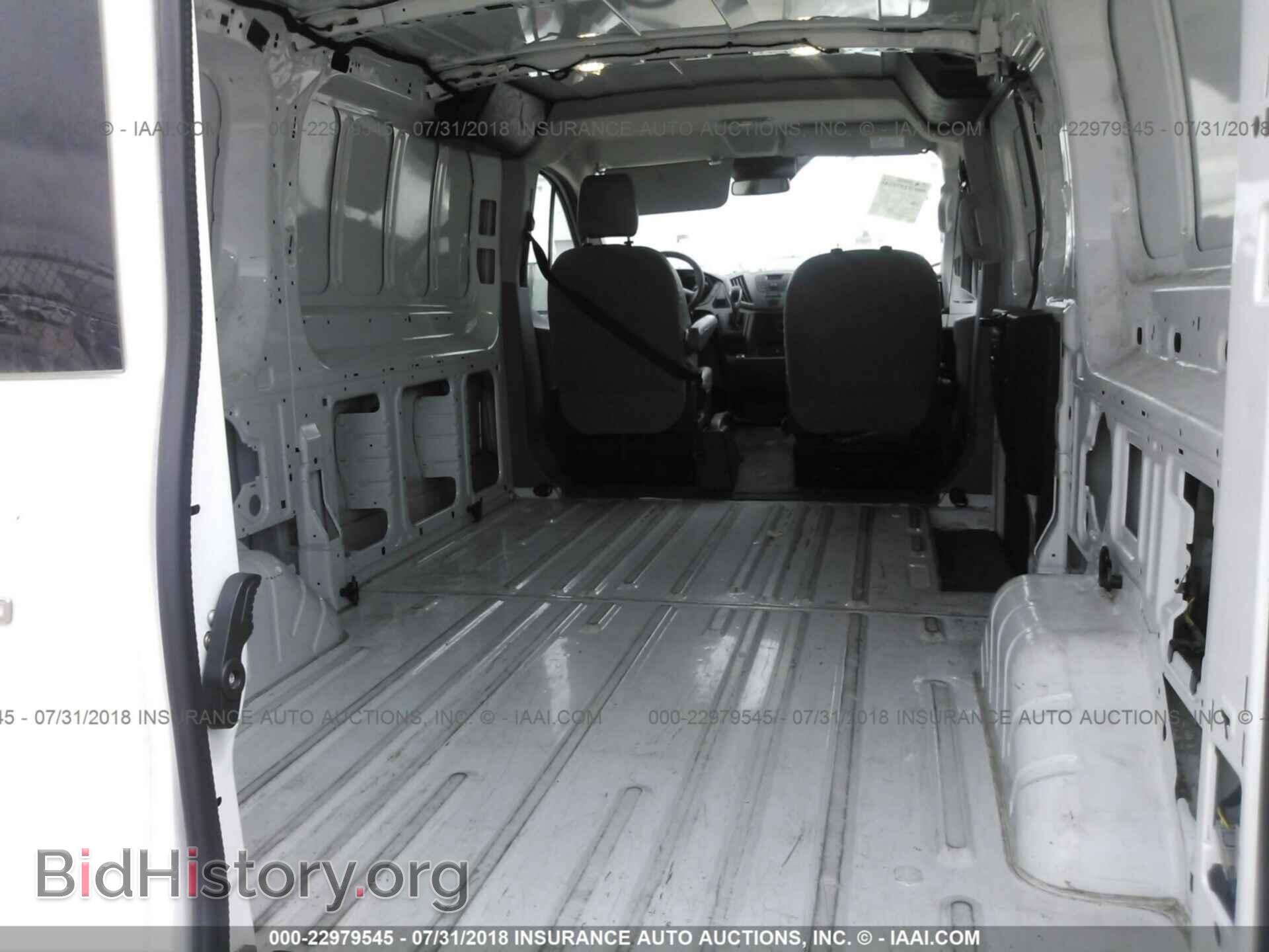 2017 Ford Transit - VIN: 1FTYR1ZM2HKA05091 - Фото 8
