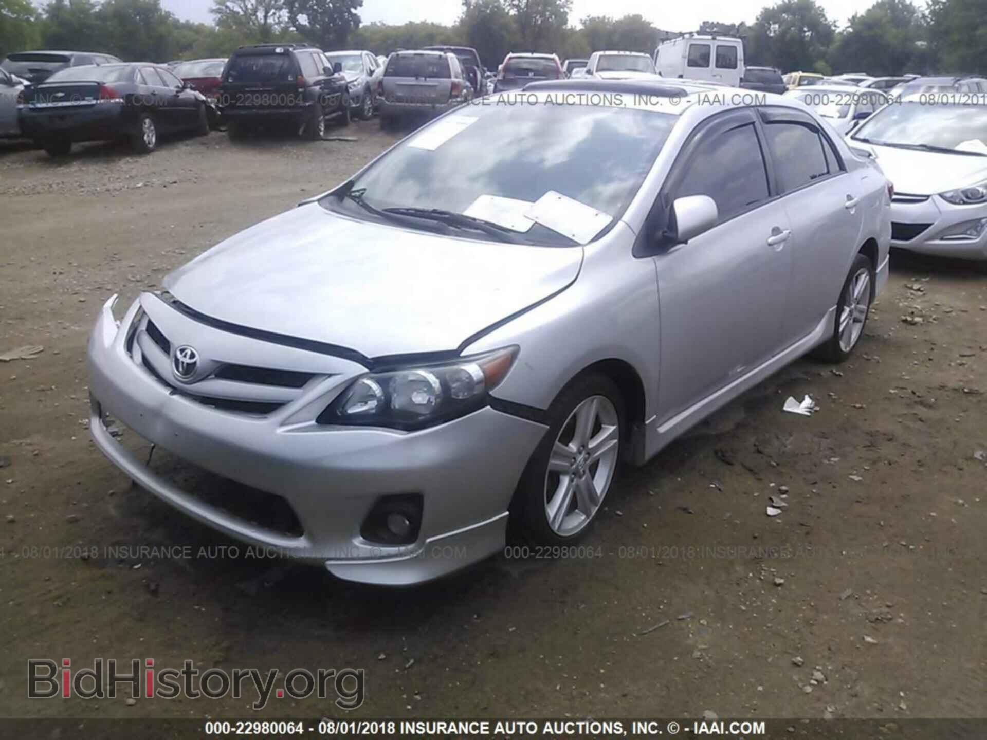 2013 Toyota Corolla - VIN: 2T1BU4EE0DC018969 - Фото 2