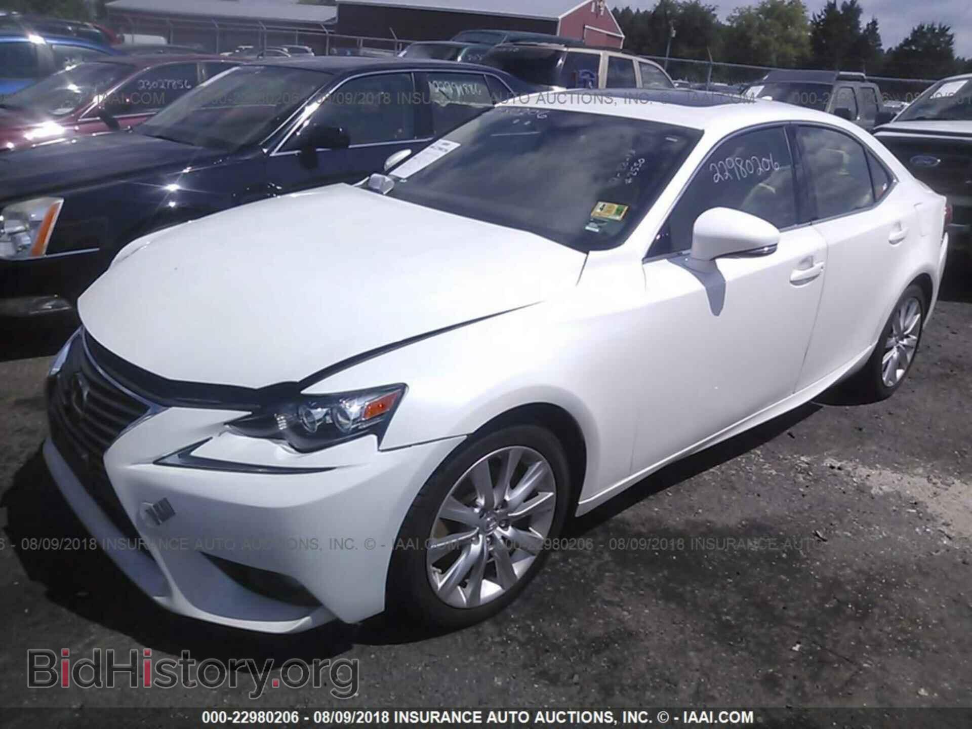 2014 Lexus Is - VIN: JTHCF1D24E5004302 - Photo 2