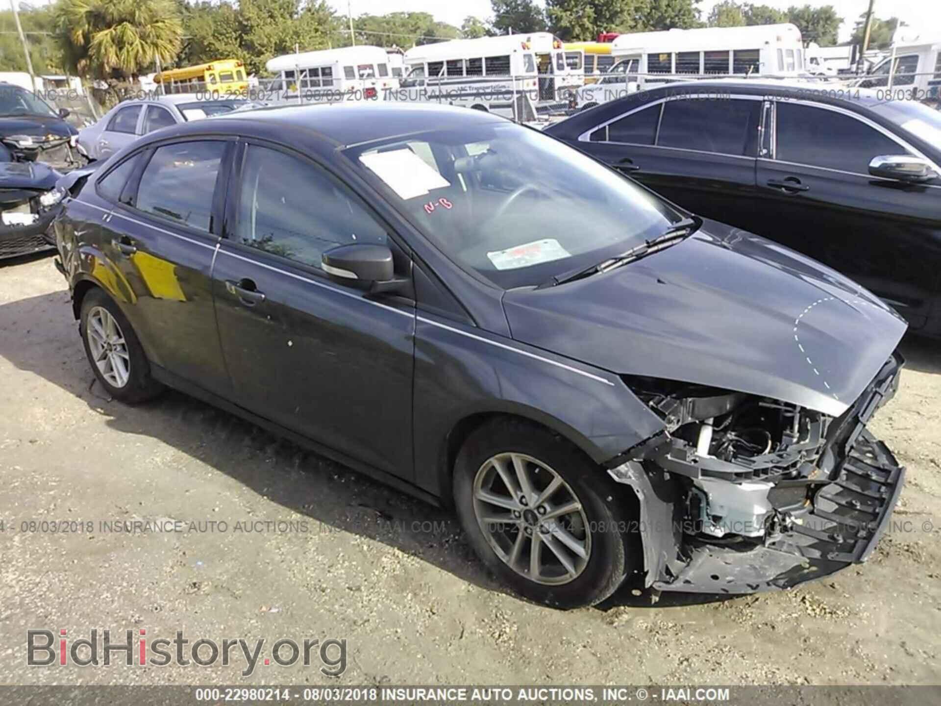 Photo 1FADP3F21GL304752 - Ford Focus 2016