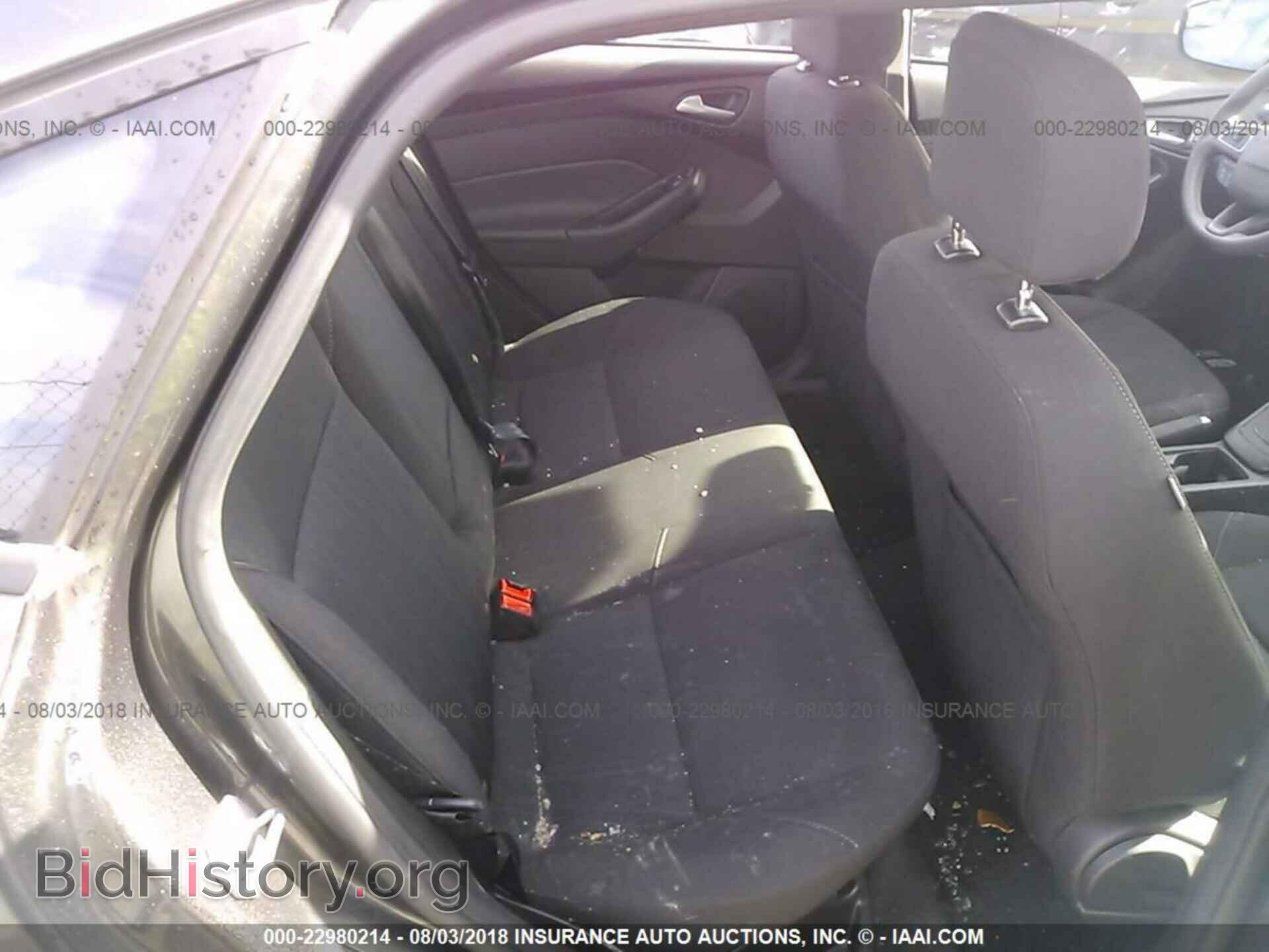 2016 Ford Focus - VIN: 1FADP3F21GL304752 - Фото 8