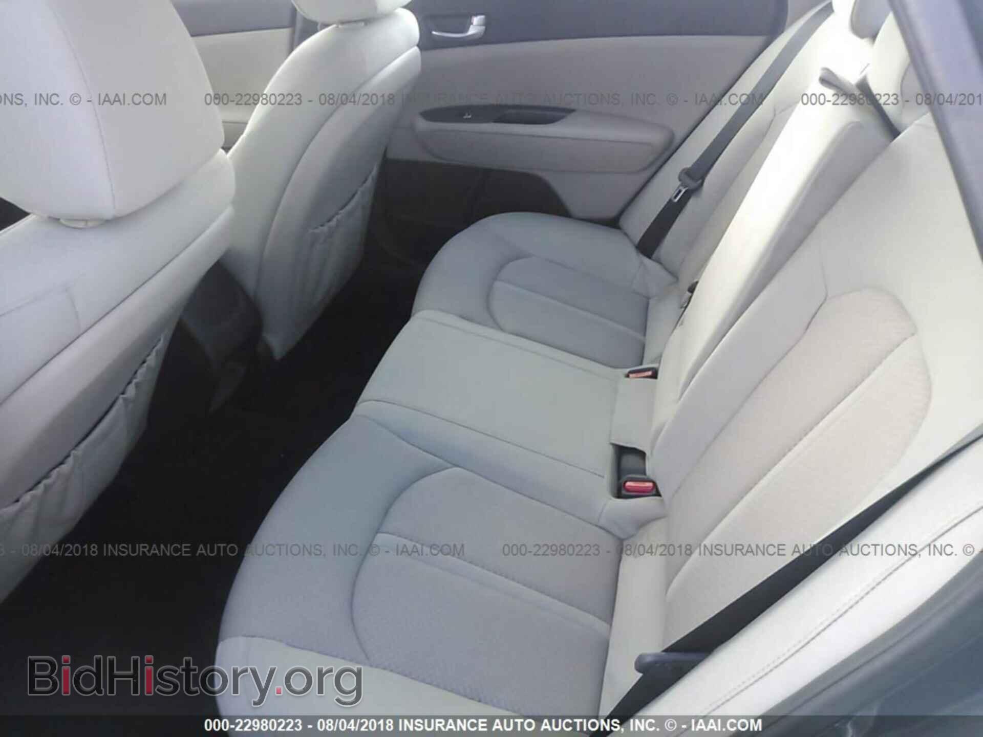 2016 Kia Optima - VIN: 5XXGT4L33GG045669 - Фото 8