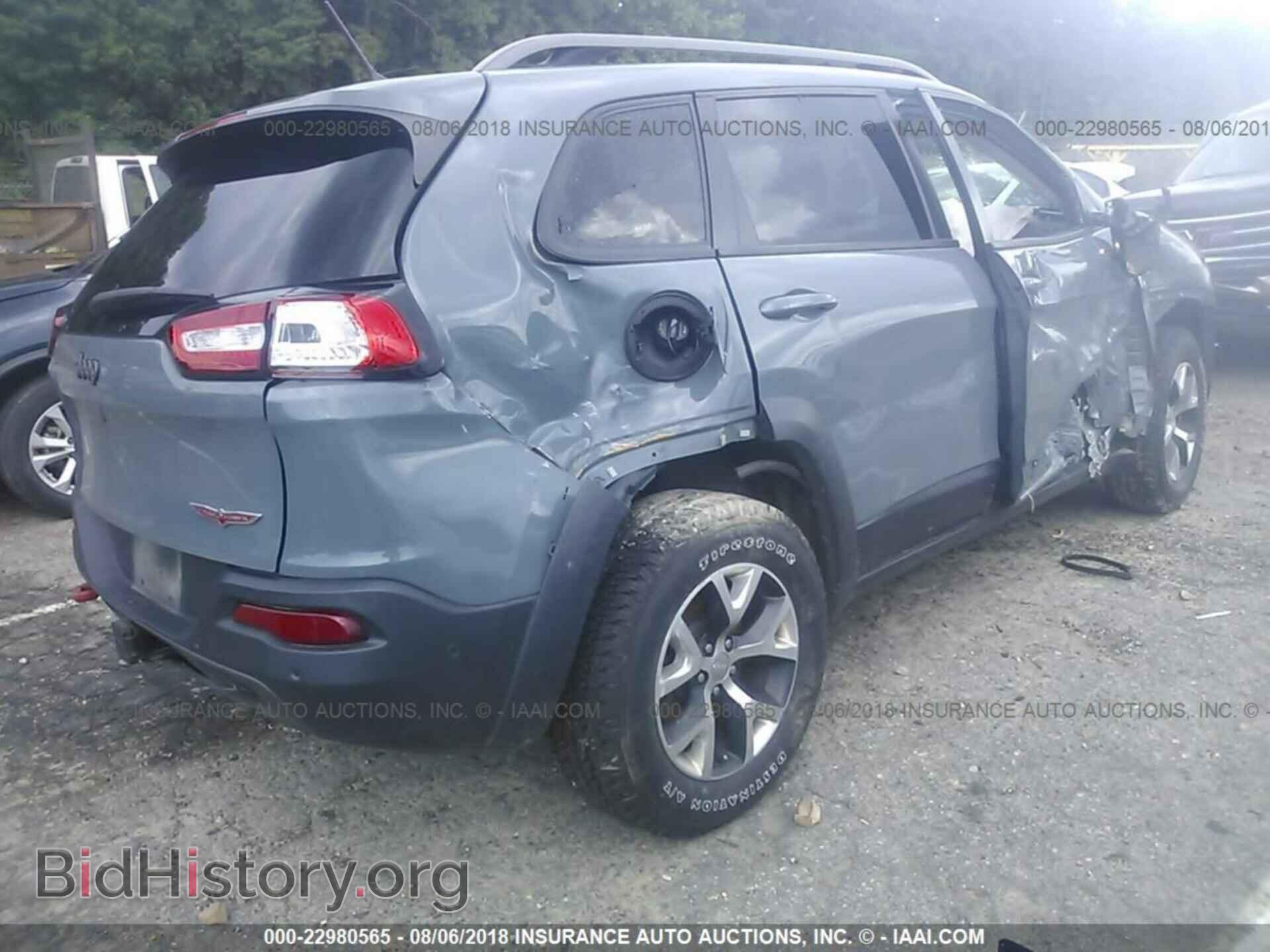 2014 Jeep Cherokee - VIN: 1C4PJMBS1EW231463 - Фото 4