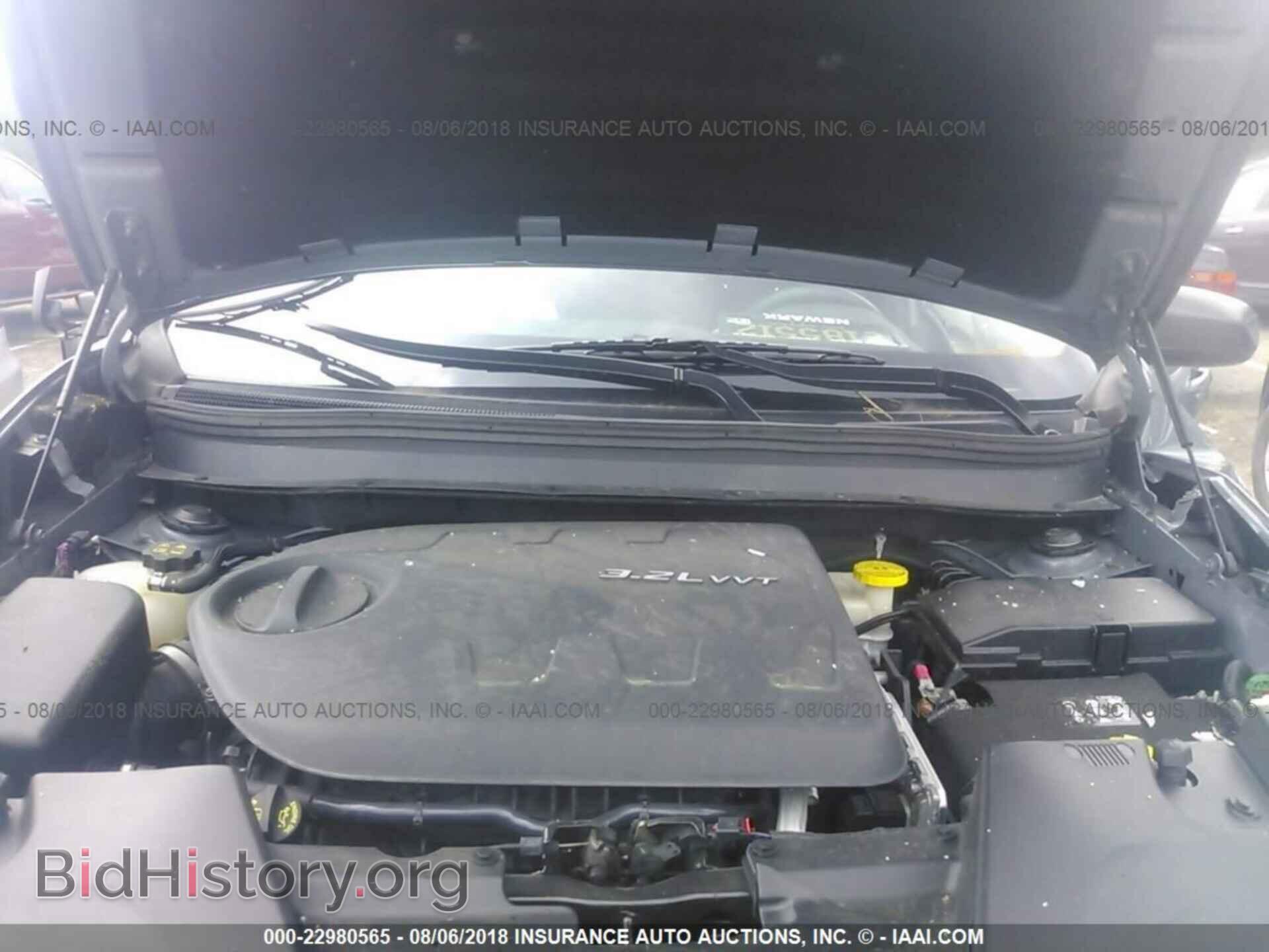 2014 Jeep Cherokee - VIN: 1C4PJMBS1EW231463 - Фото 10