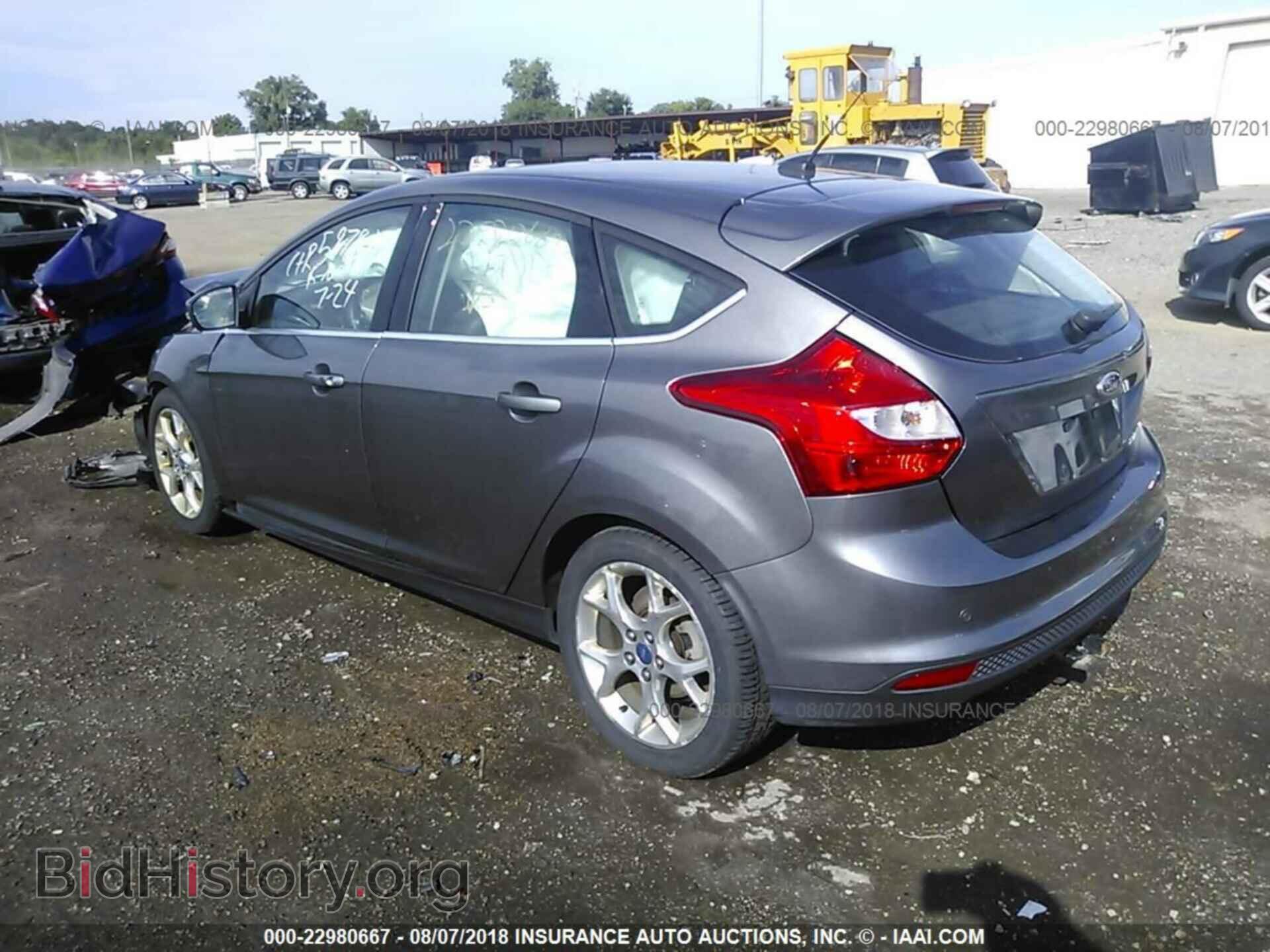 2012 Ford Focus - VIN: 1FAHP3N27CL294225 - Фото 3