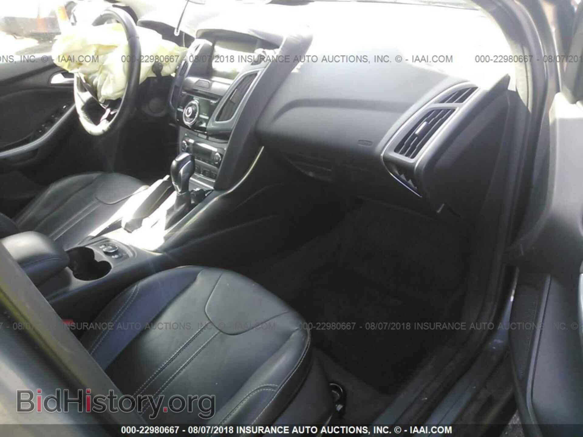 2012 Ford Focus - VIN: 1FAHP3N27CL294225 - Фото 5