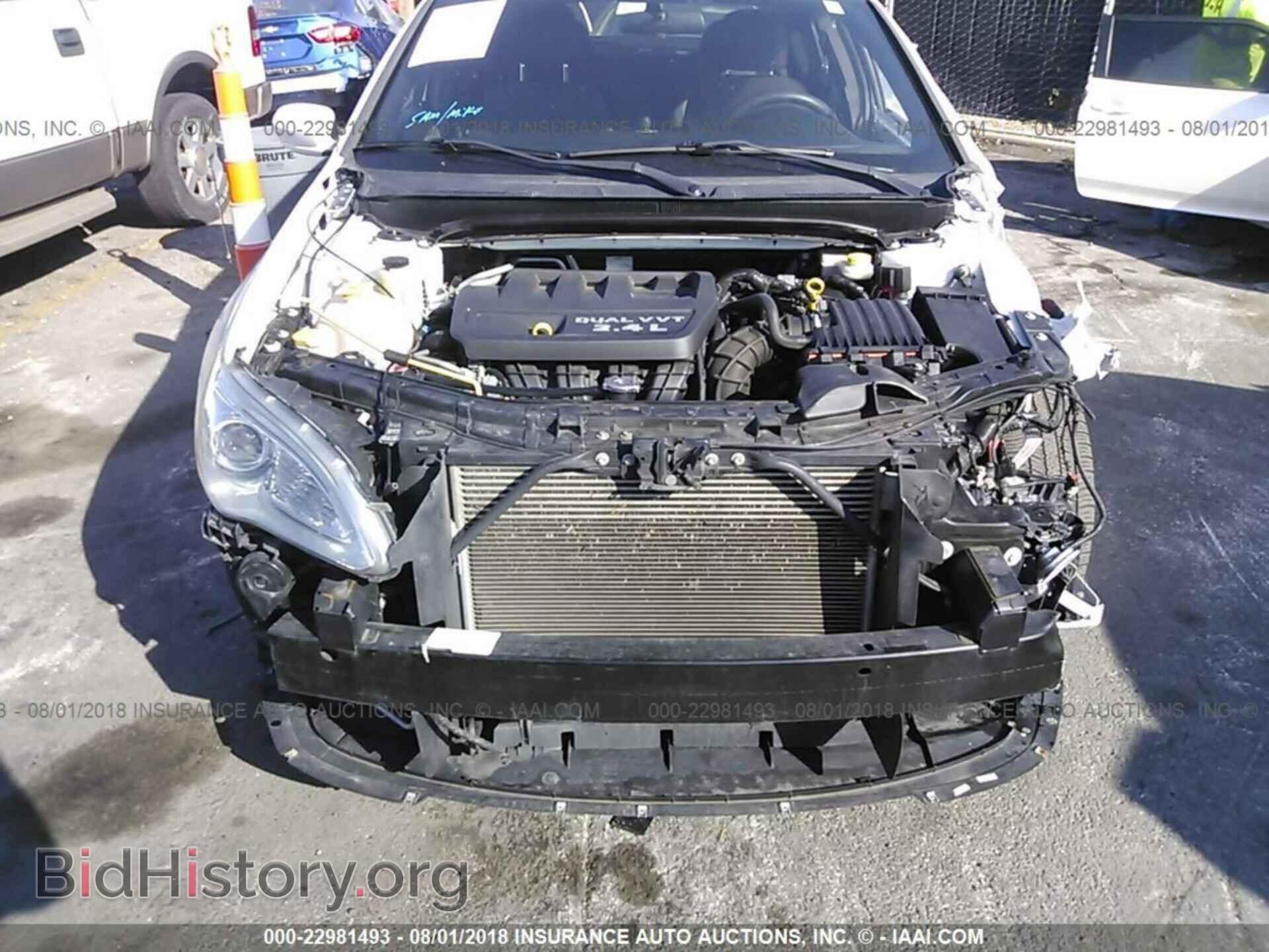 2012 Chrysler 200 - VIN: 1C3CCBAB4CN103787 - Фото 6