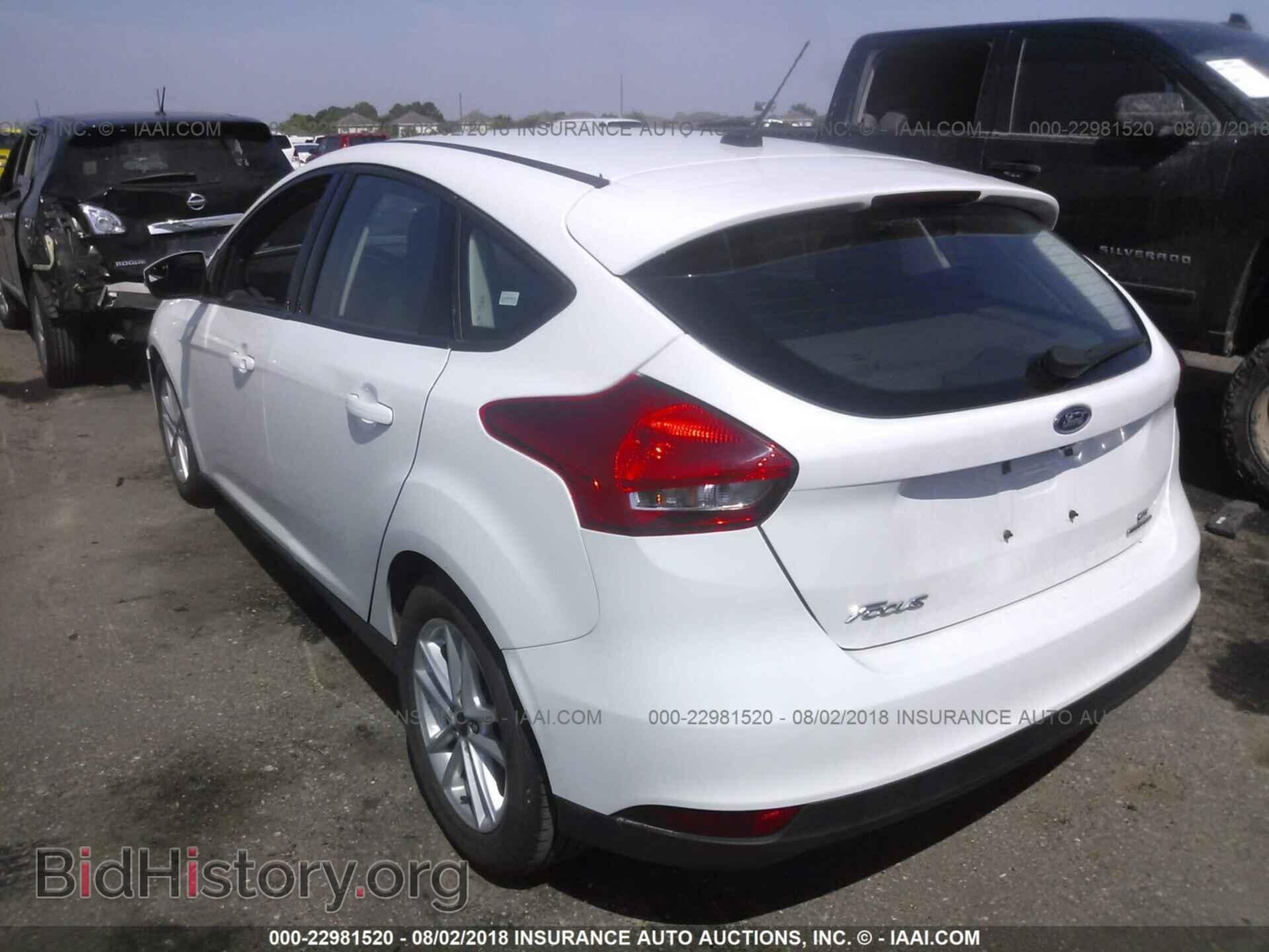 2016 Ford Focus - VIN: 1FADP3K25GL351966 - Фото 3