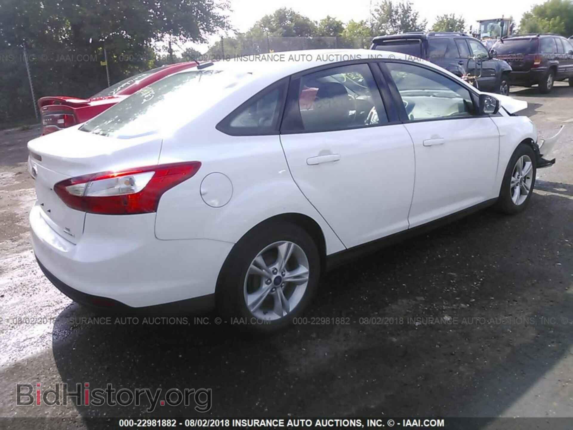 2014 FORD FOCUS - VIN: 1FADP3F2XEL454789 - Фото 4
