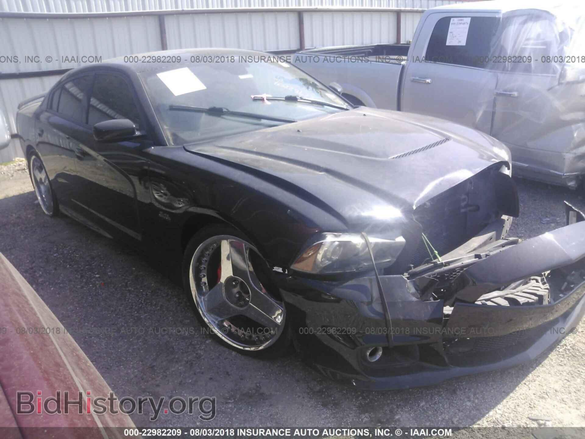Photo 2C3CDXEJ2DH532335 - Dodge Charger 2013