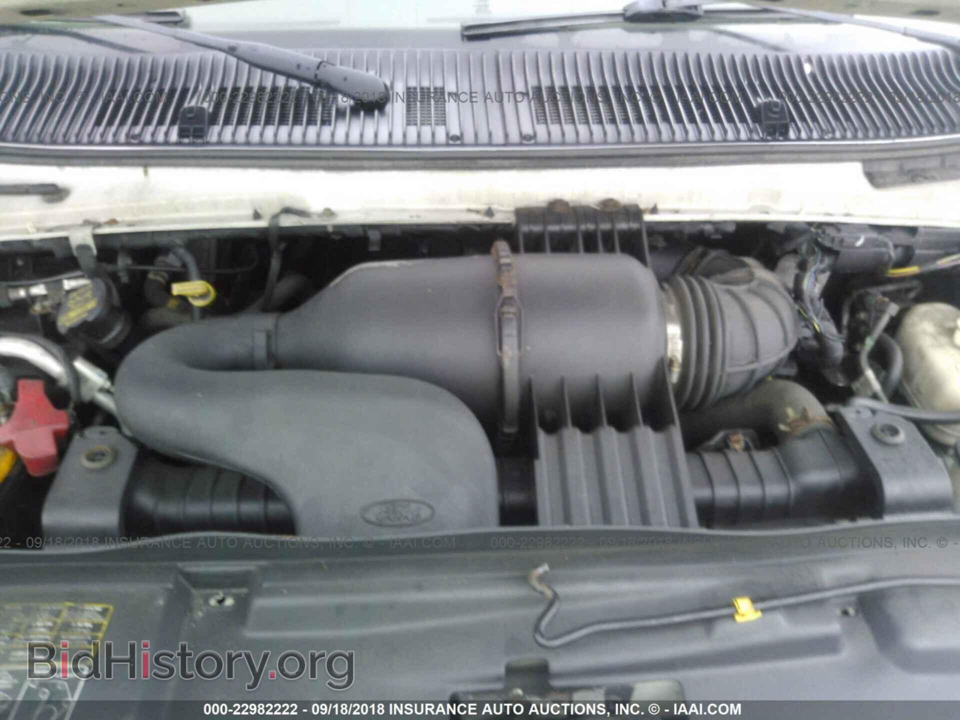 2011 Ford Econoline - VIN: 1FDSE3FL0BDA62888 - Фото 9
