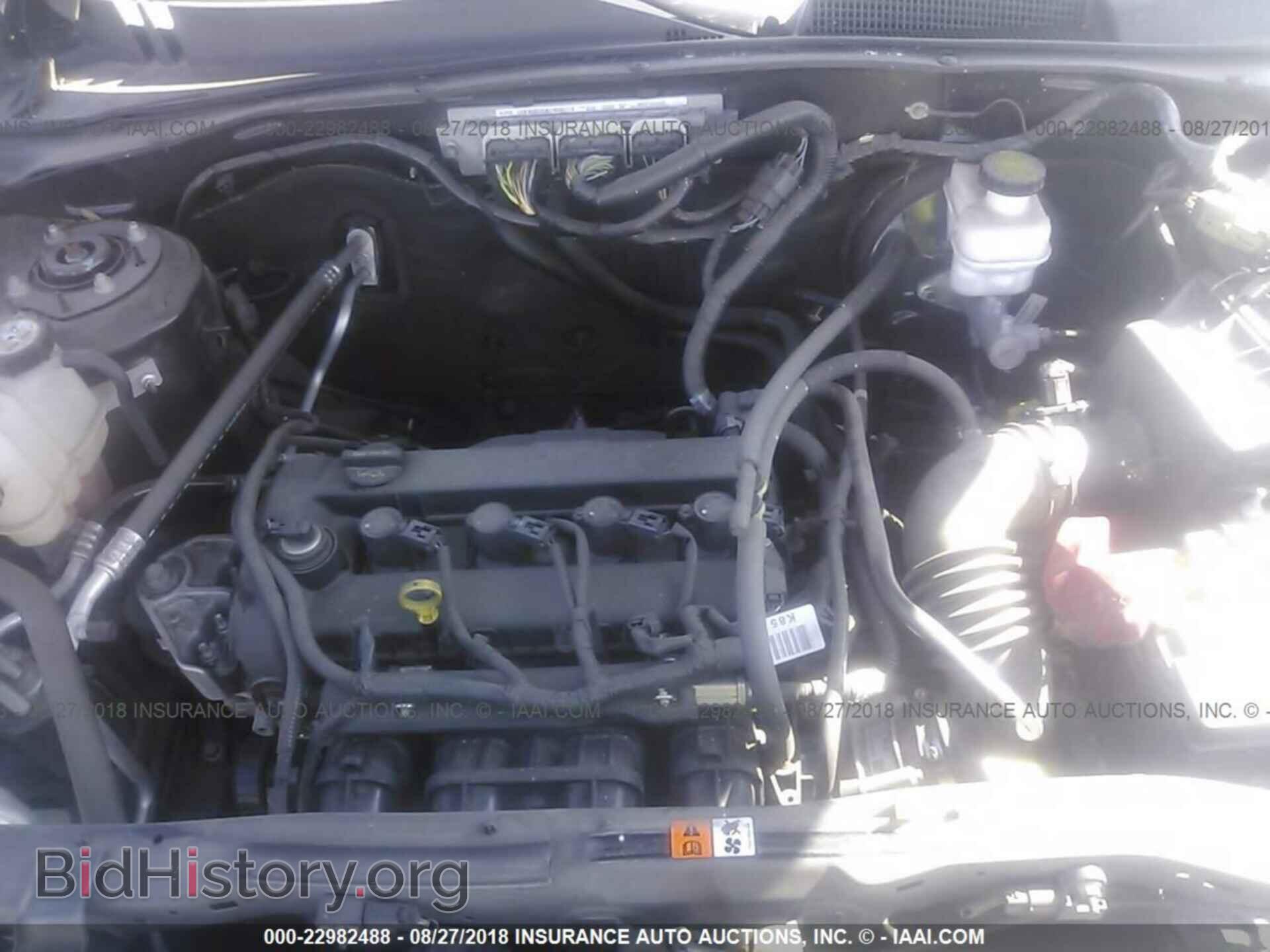 2012 Ford Escape - VIN: 1FMCU0D76CKA38958 - Photo 10