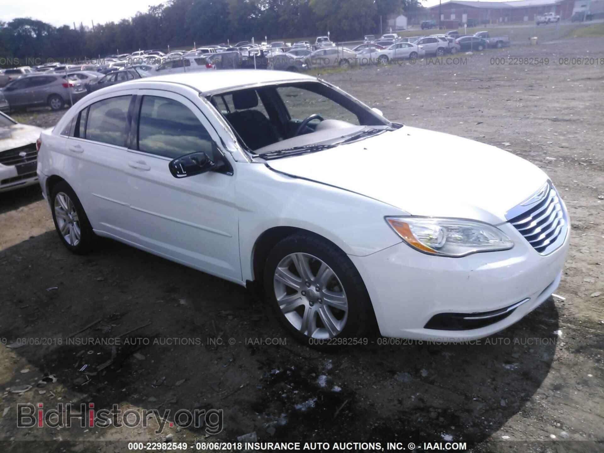 Фотография 1C3CCBBB8DN656412 - Chrysler 200 2013