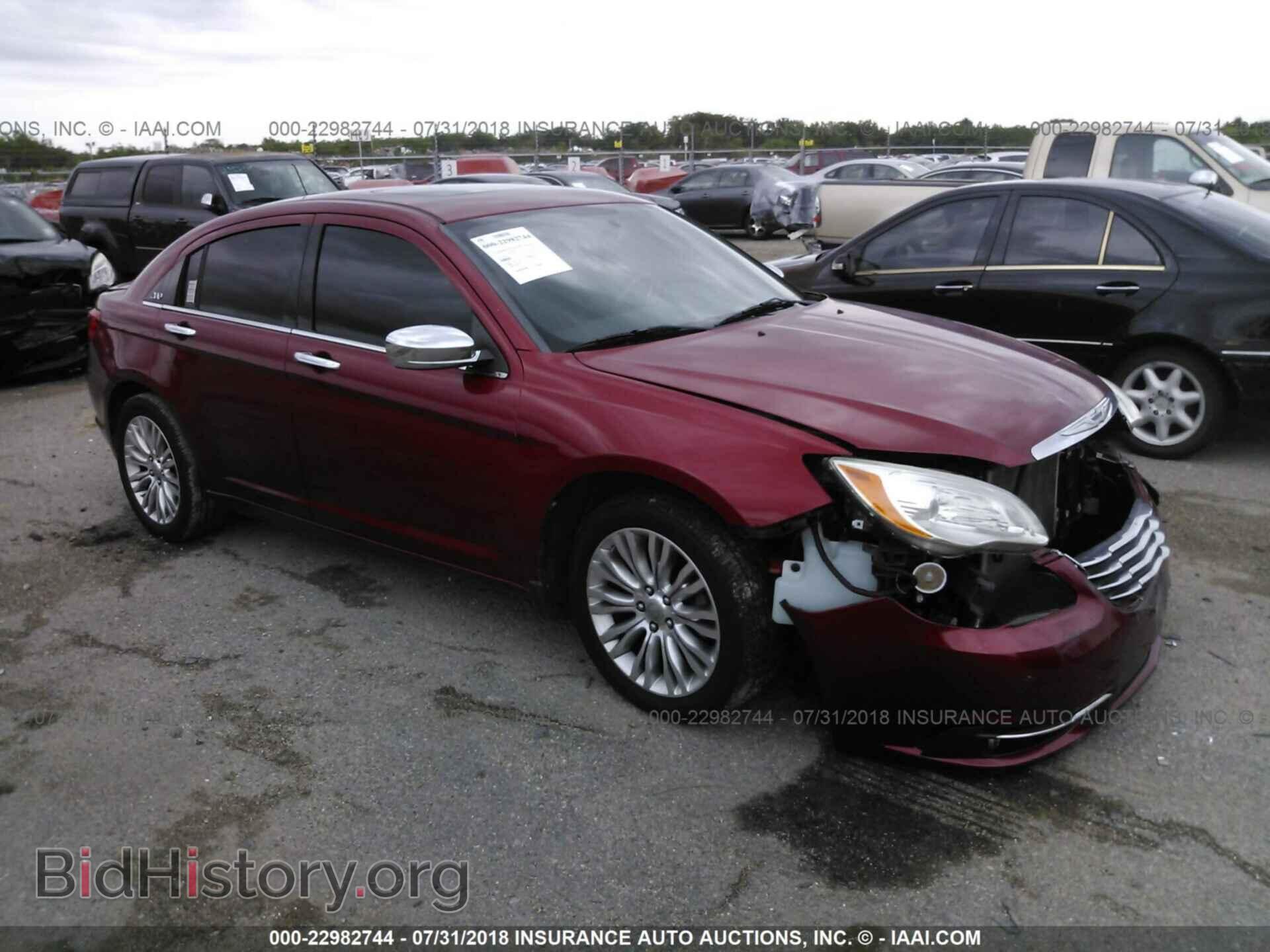 Фотография 1C3BC2FB9BN570397 - Chrysler 200 2011