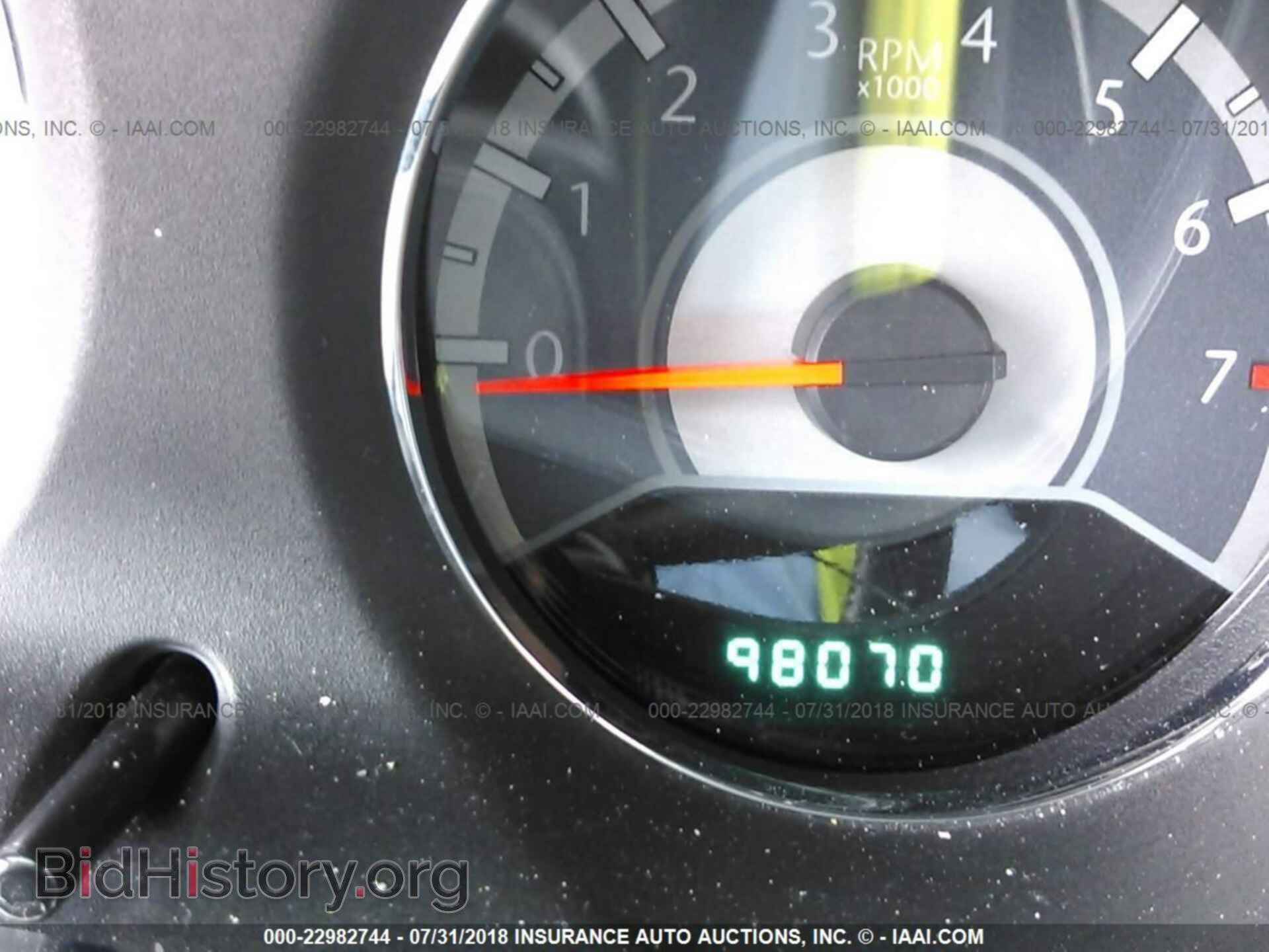 2011 Chrysler 200 - VIN: 1C3BC2FB9BN570397 - Фото 7