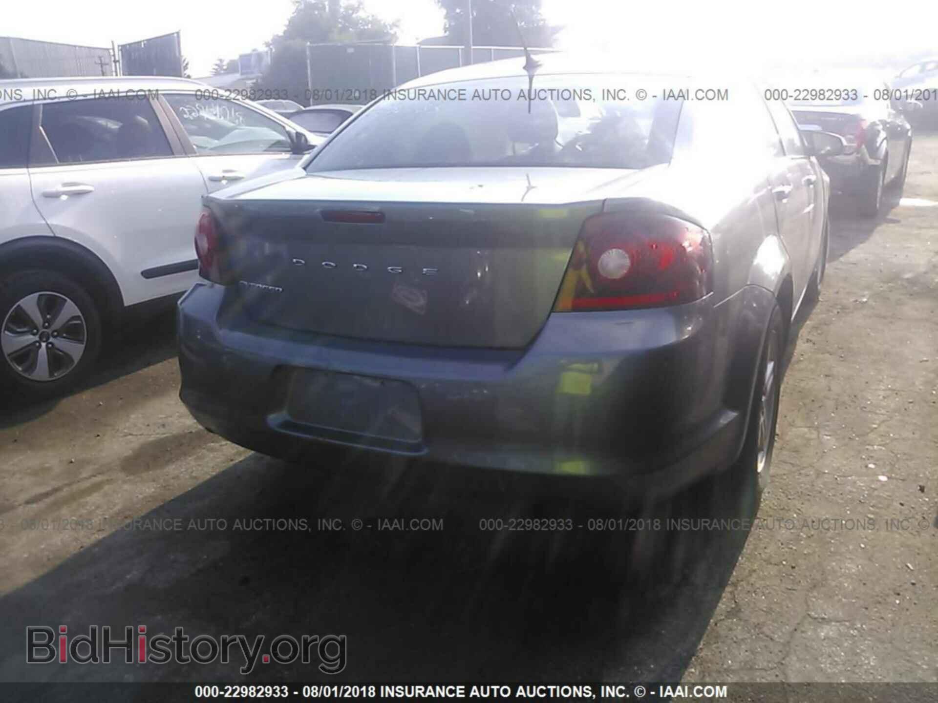 2011 Dodge Avenger - VIN: 1B3BD4FBXBN616938 - Фото 4