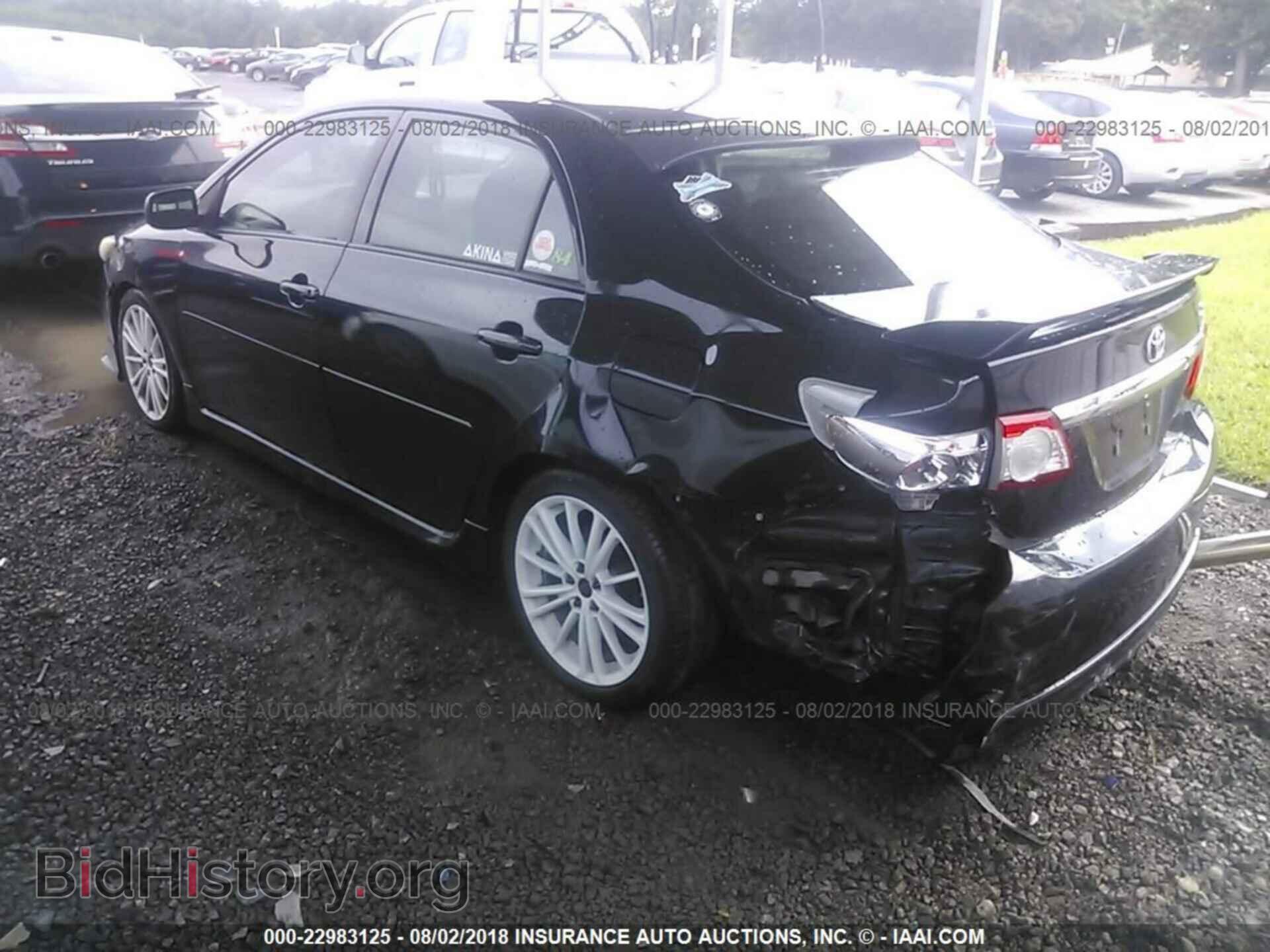 2011 Toyota Corolla - VIN: 2T1BU4EEXBC588149 - Photo 3