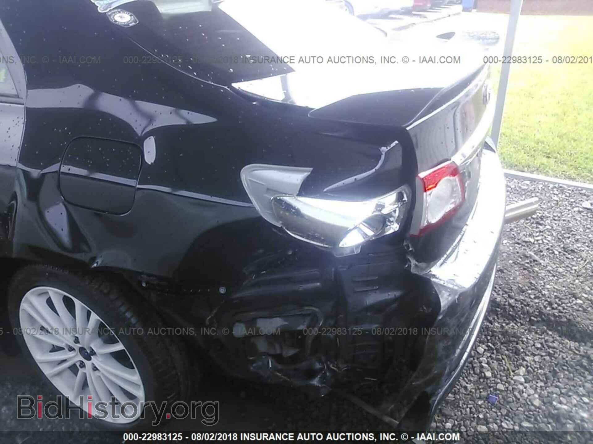 2011 Toyota Corolla - VIN: 2T1BU4EEXBC588149 - Photo 6