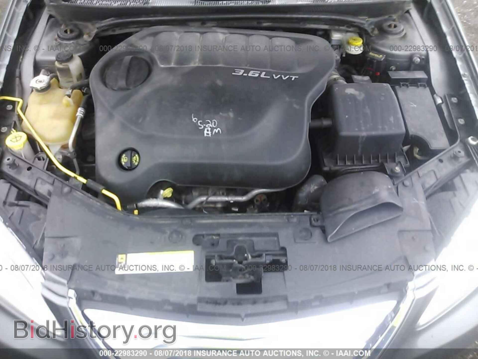 2013 Chrysler 200 - VIN: 1C3CCBBG2DN527772 - Фото 10