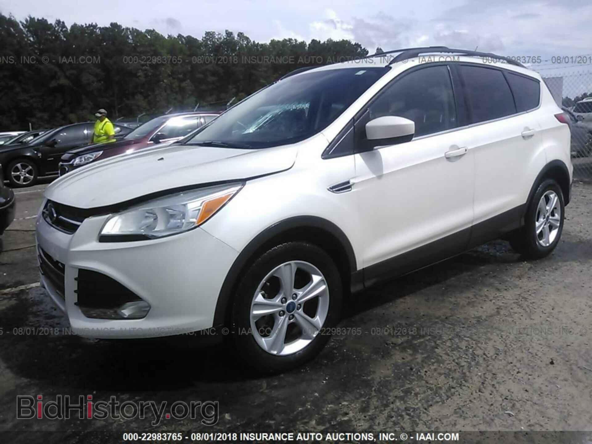 2013 Ford Escape - VIN: 1FMCU0G92DUB68447 - Фото 2