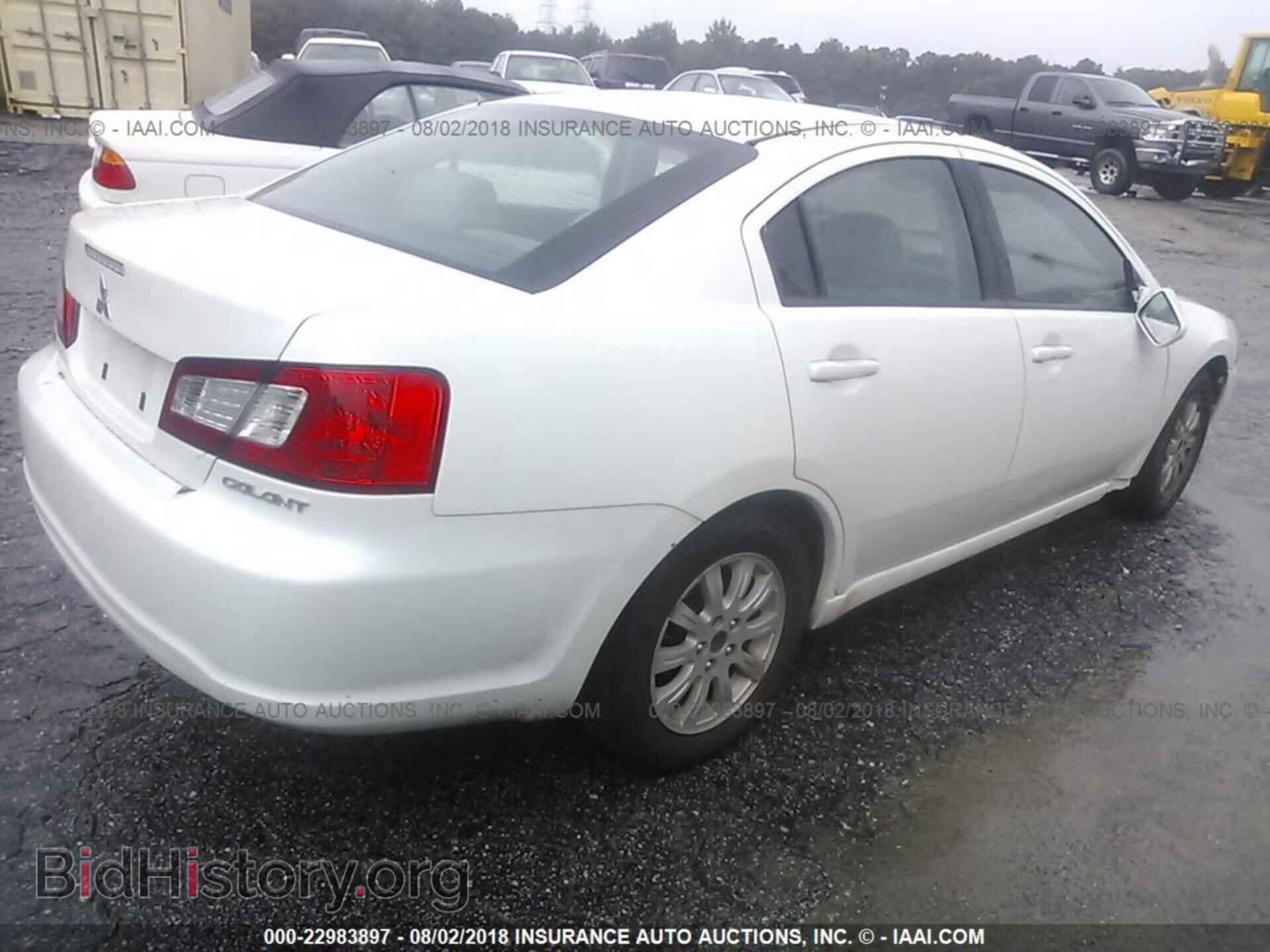 2011 Mitsubishi Galant - VIN: 4A32B2FF8BE012569 - Фото 4