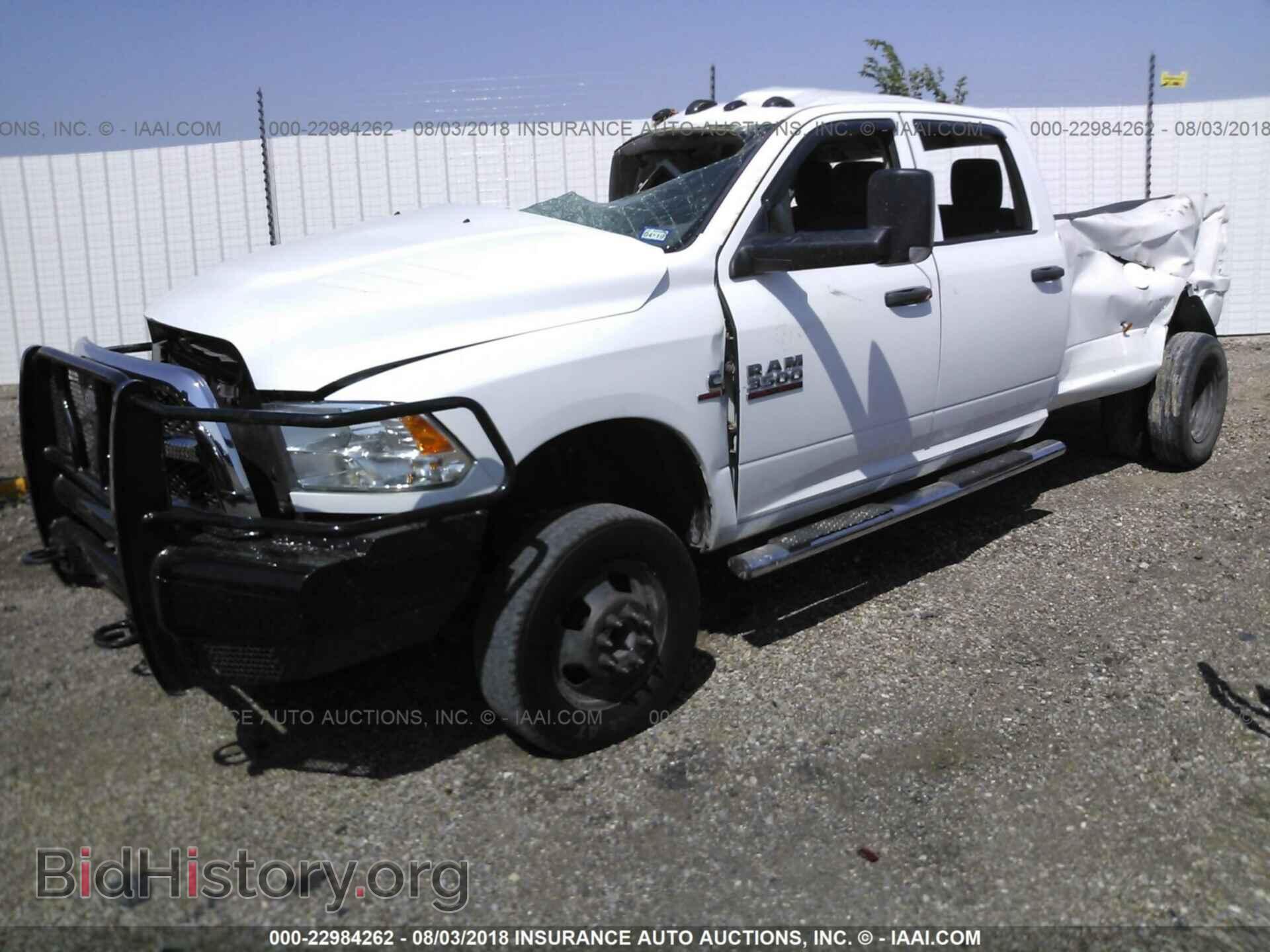 2013 Ram 3500 - VIN: 3C63RRGL7DG568410 - Фото 2