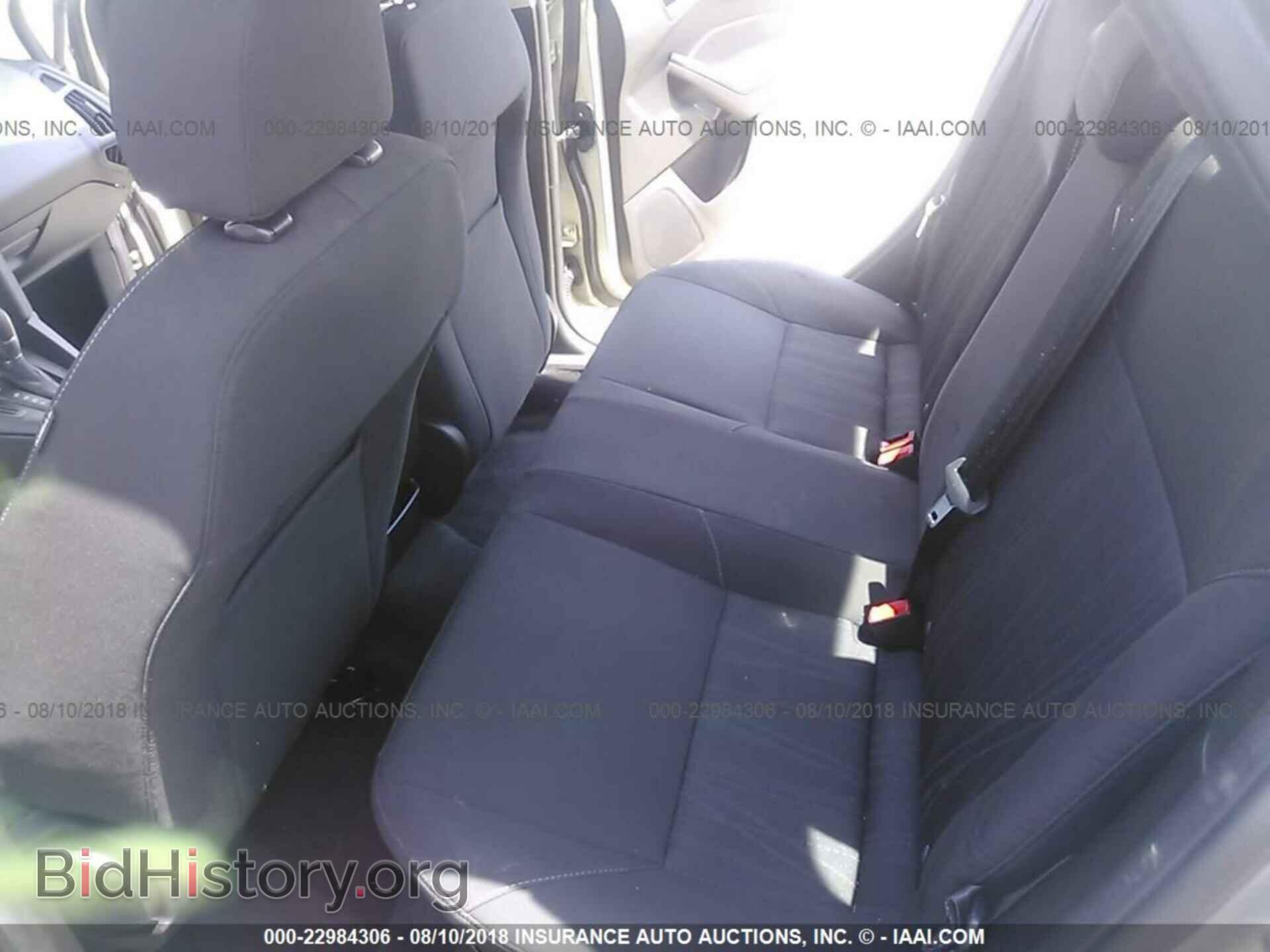 2016 Ford Focus - VIN: 1FADP3F23GL313579 - Photo 8