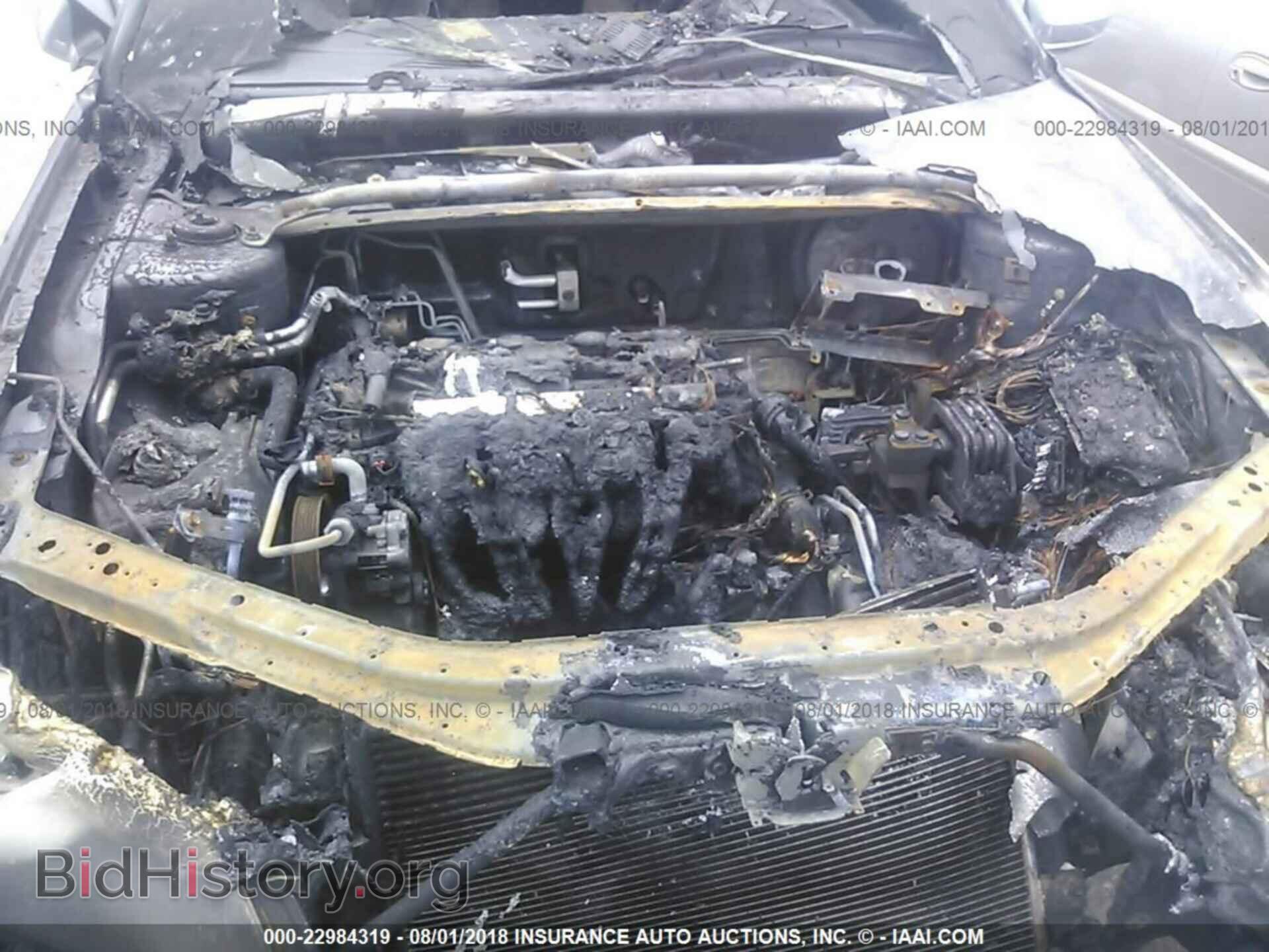 2011 CHRYSLER 200 - VIN: 1C3BC2FB0BN600788 - Фото 10