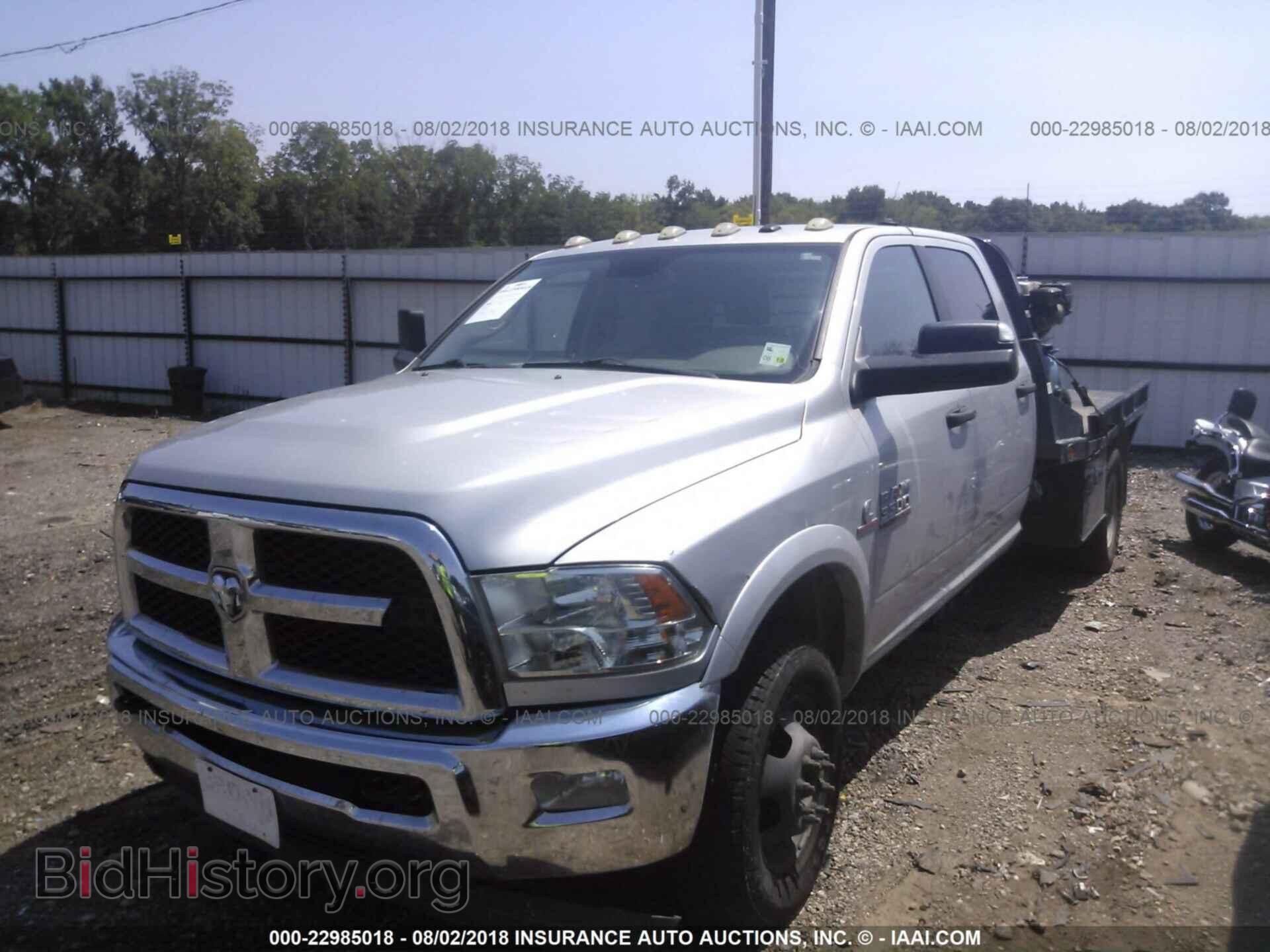 2013 Ram 3500 - VIN: 3C7WRTCL3DG557187 - Photo 2