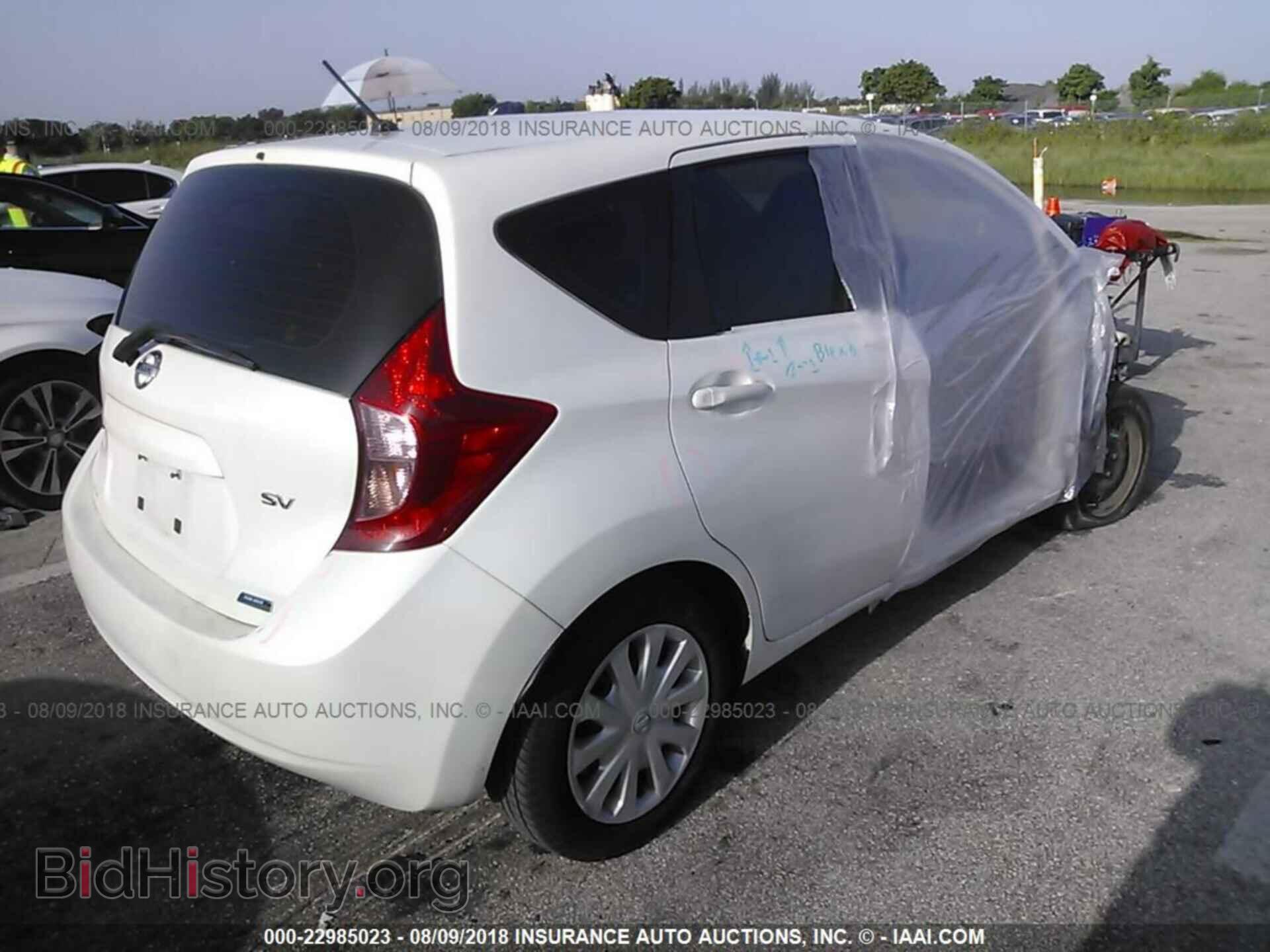 2015 Nissan Versa note - VIN: 3N1CE2CP3FL370103 - Фото 4