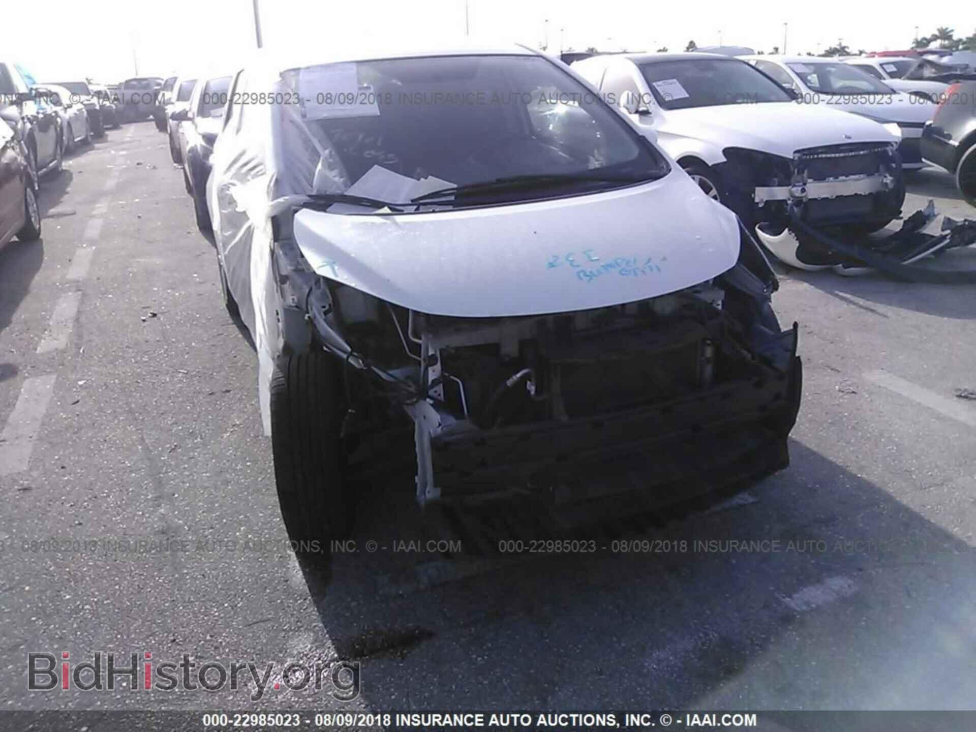 2015 Nissan Versa note - VIN: 3N1CE2CP3FL370103 - Фото 6