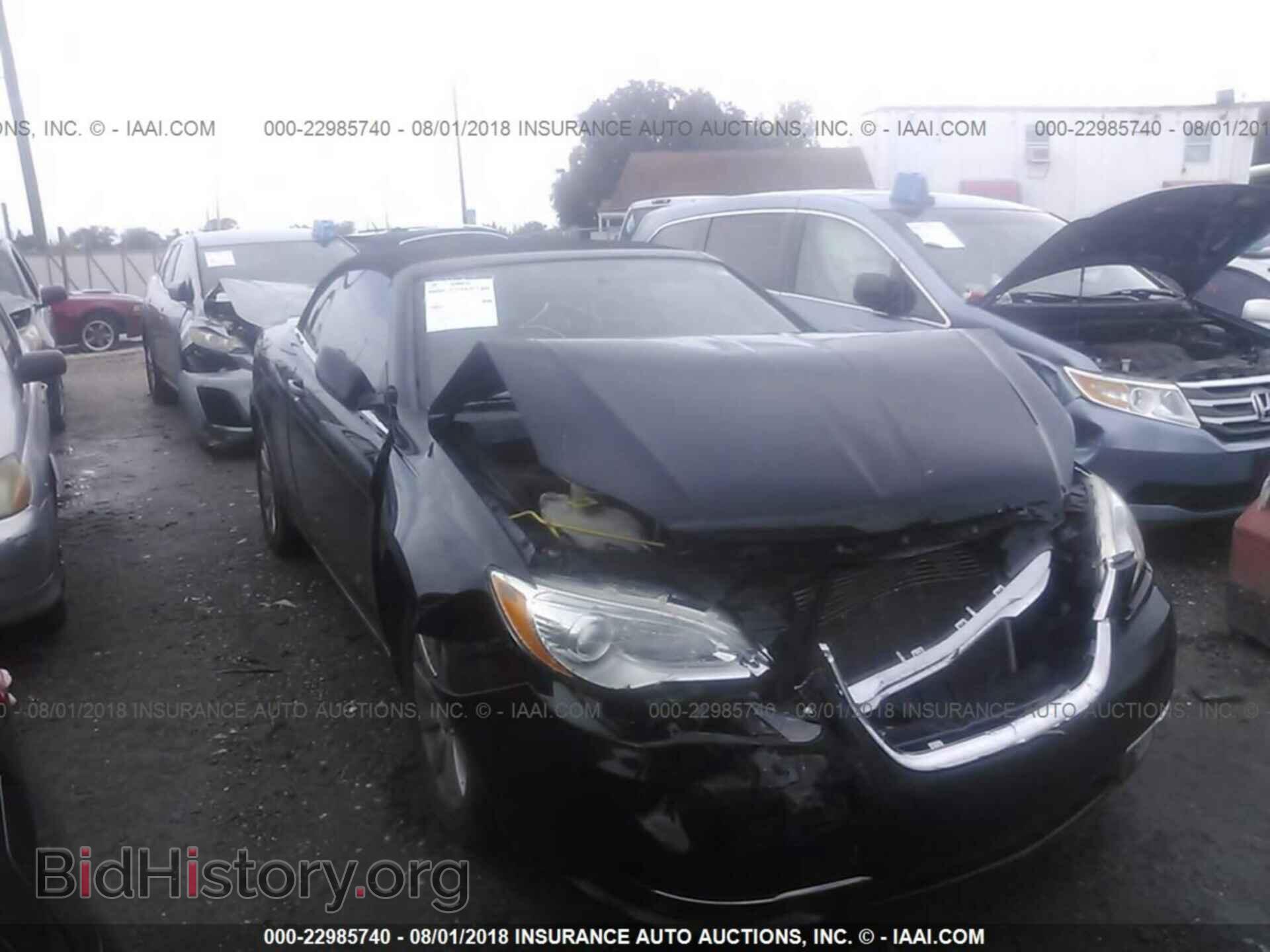 Photo 1C3BCBEB0DN511775 - Chrysler 200 2013
