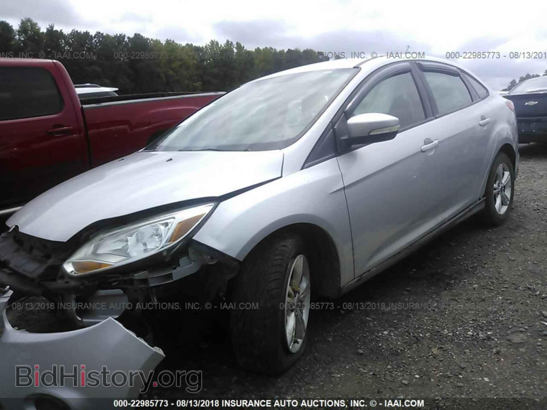 2013 Ford Focus - VIN: 1FADP3F25DL171277 - Photo 2