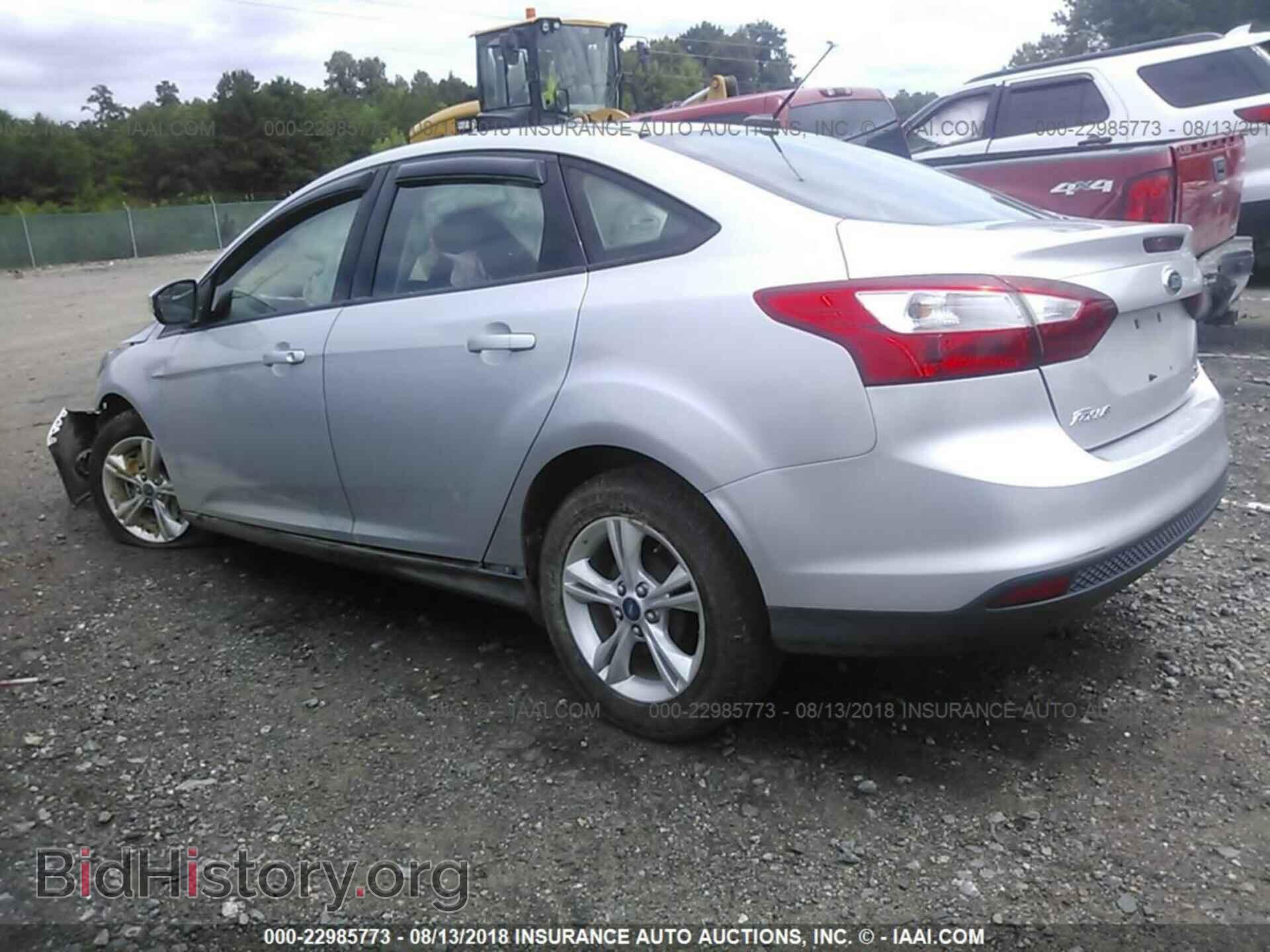 2013 Ford Focus - VIN: 1FADP3F25DL171277 - Photo 3