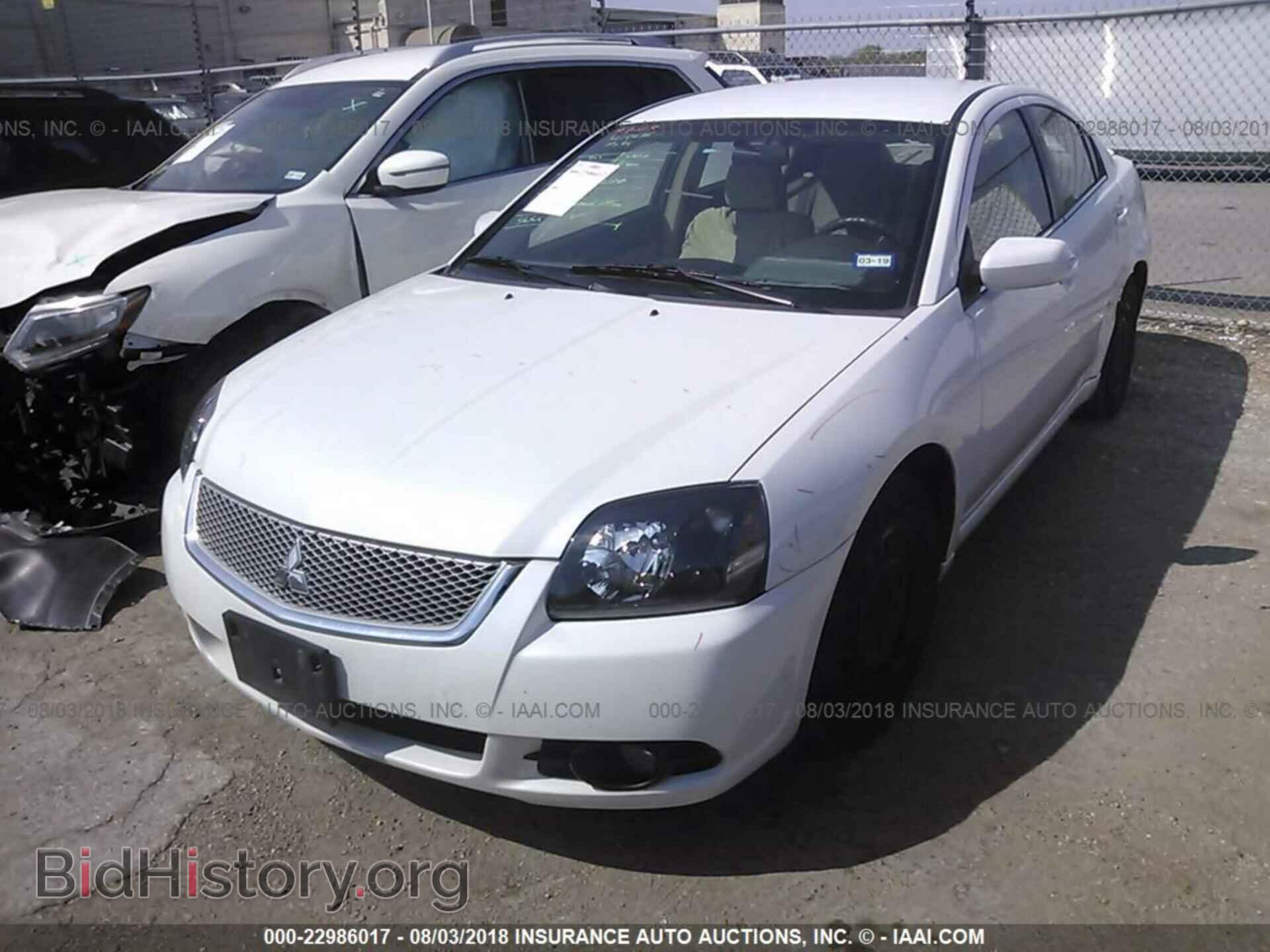 2011 Mitsubishi Galant - VIN: 4A32B3FFXBE016872 - Фото 2