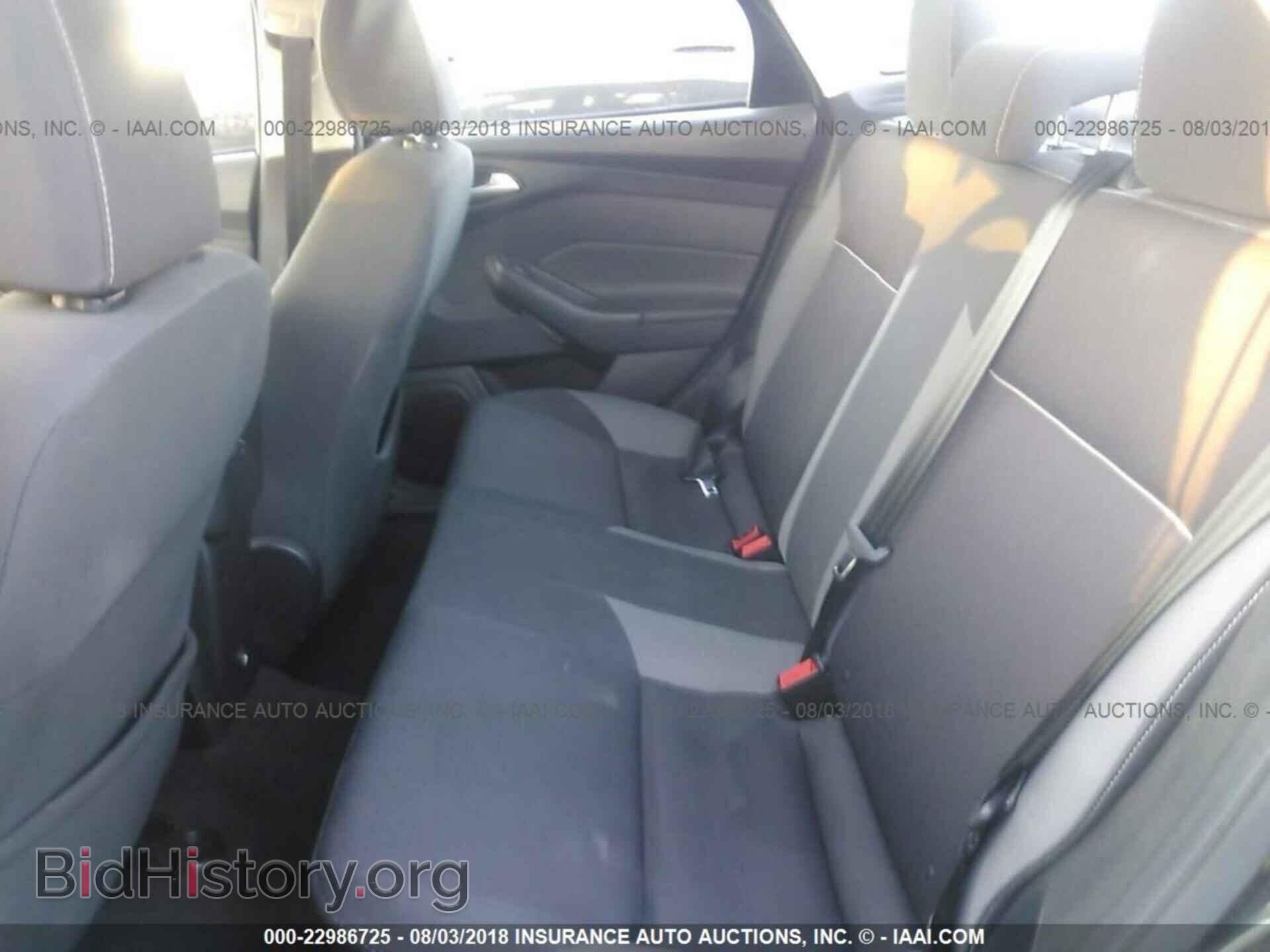 2013 Ford Focus - VIN: 1FADP3F22DL164853 - Photo 8