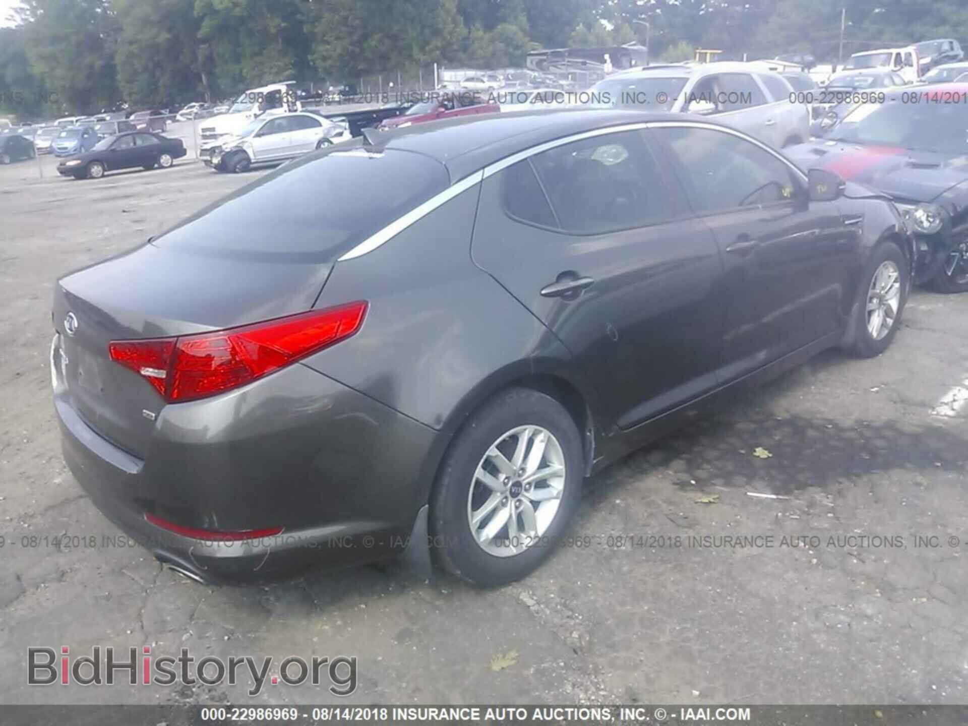 2011 Kia Optima - VIN: KNAGM4A74B5123440 - Фото 4