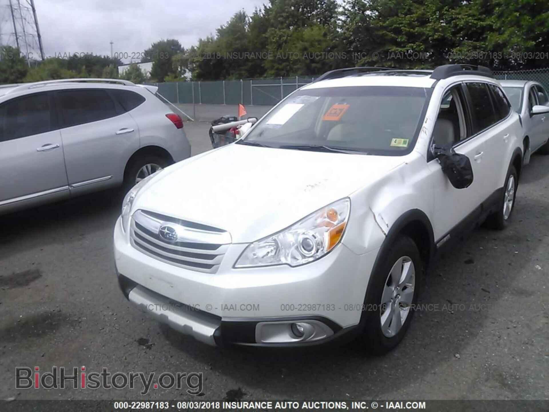 2012 Subaru Outback - VIN: 4S4BRBLC8C3283908 - Фото 2
