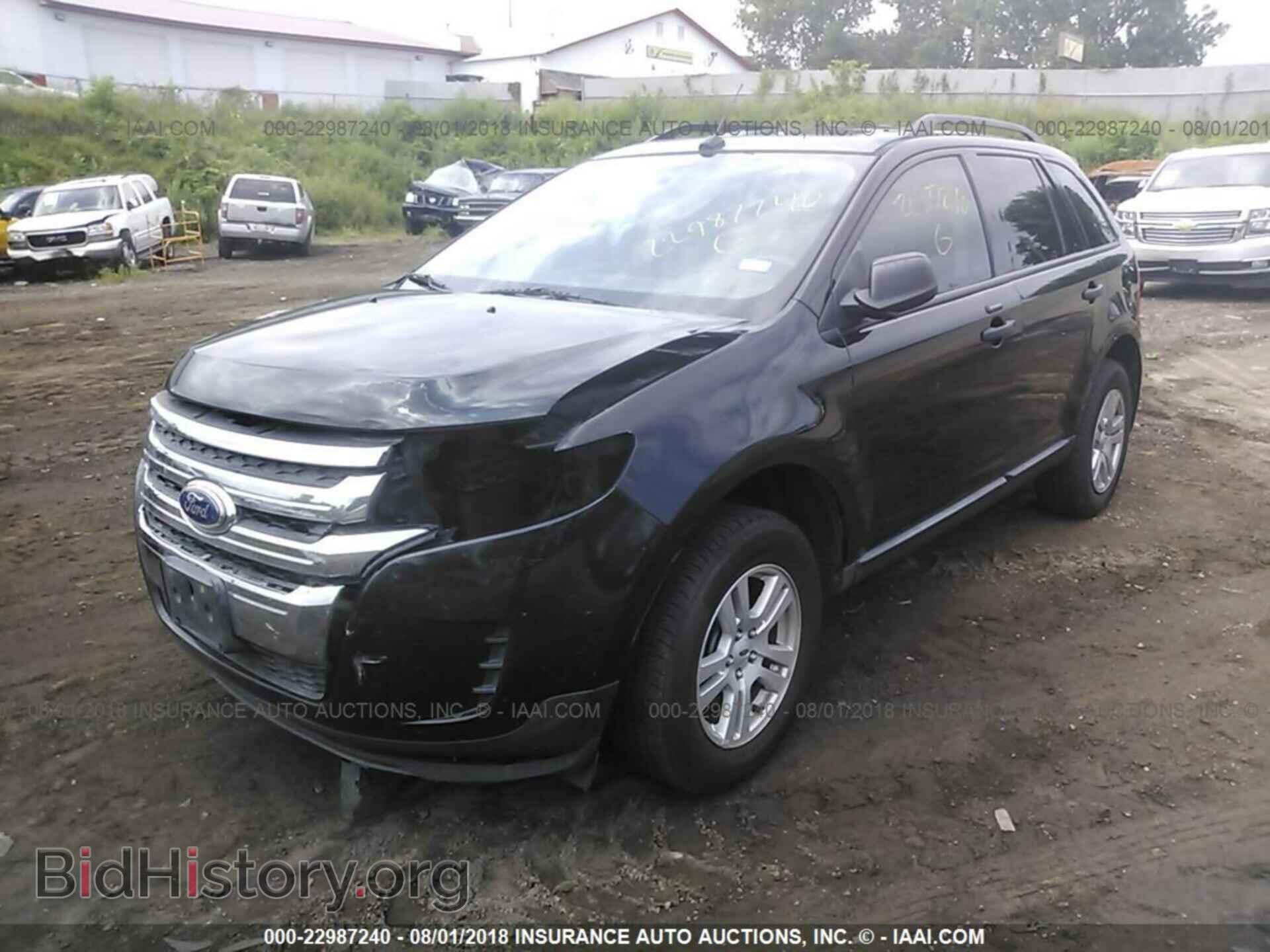 2011 Ford Edge - VIN: 2FMDK3GC7BBB07346 - Photo 2