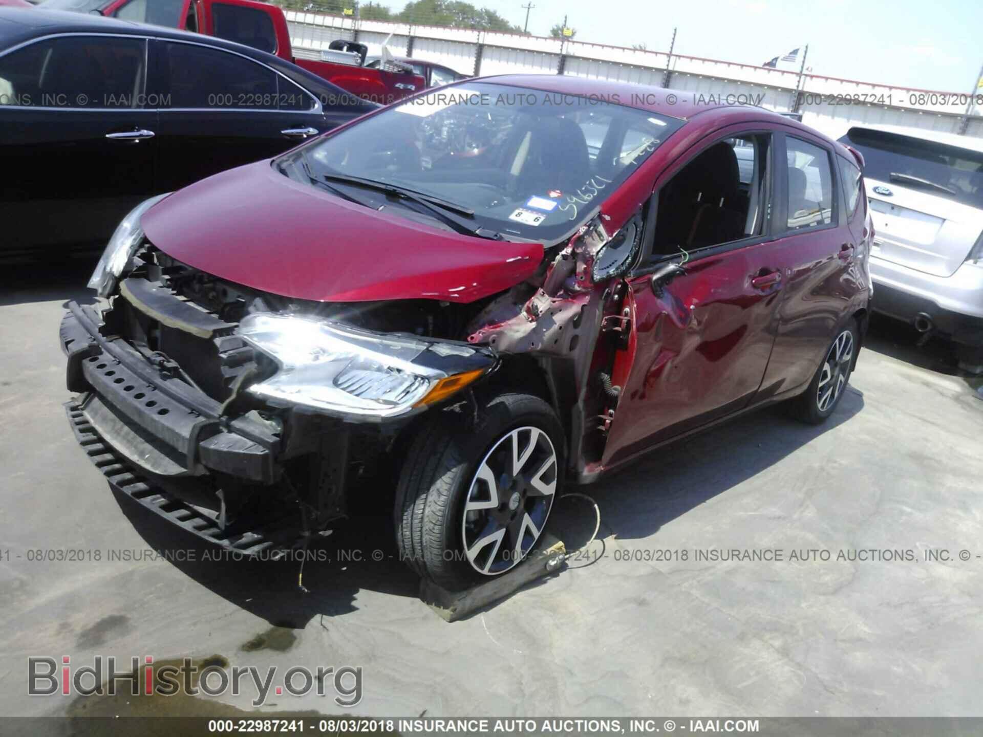 2015 Nissan Versa note - VIN: 3N1CE2CP3FL371445 - Фото 2